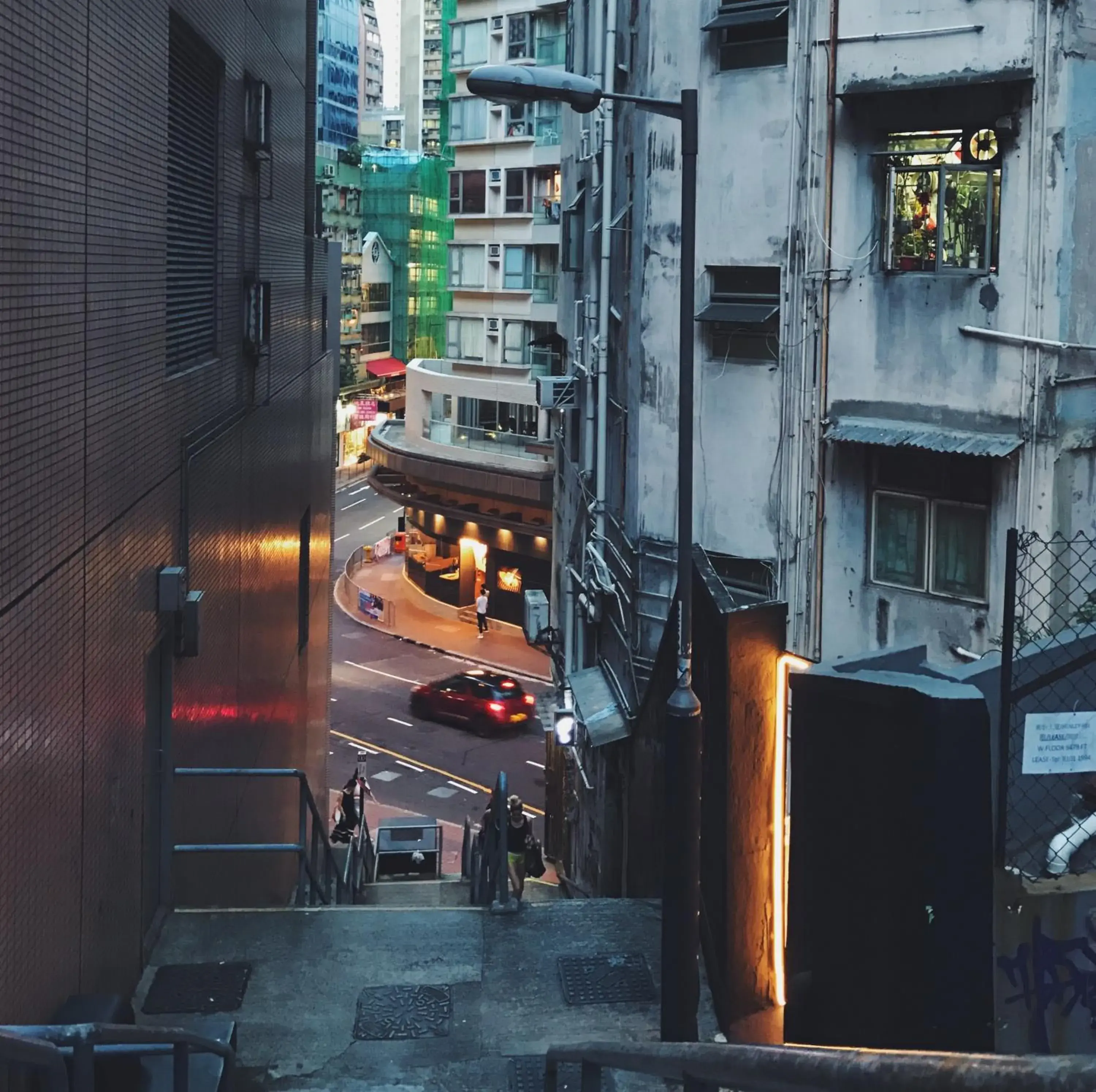 Facade/entrance in SLEEEP HKG Gough St