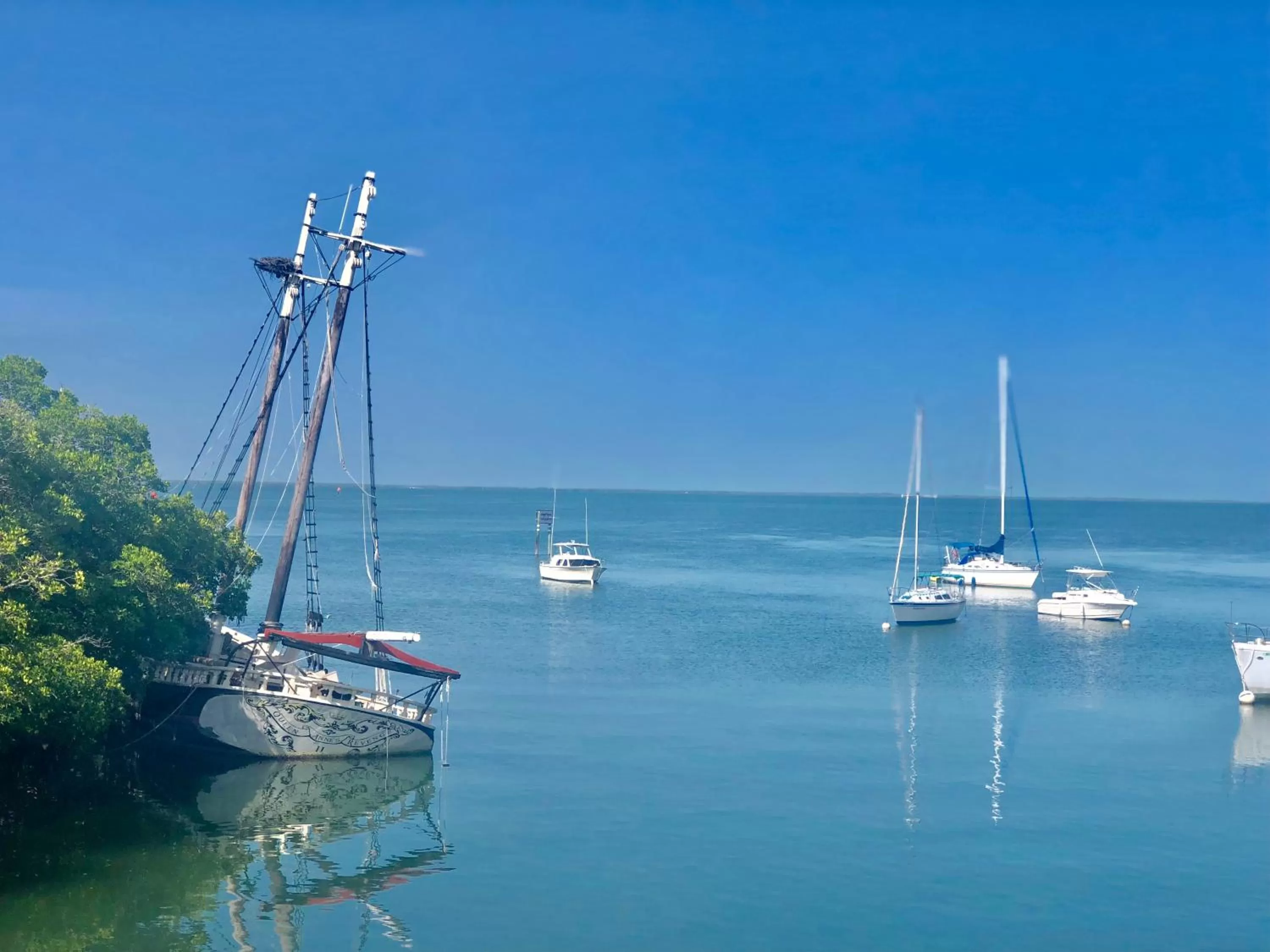 Day in Gilbert's Resort