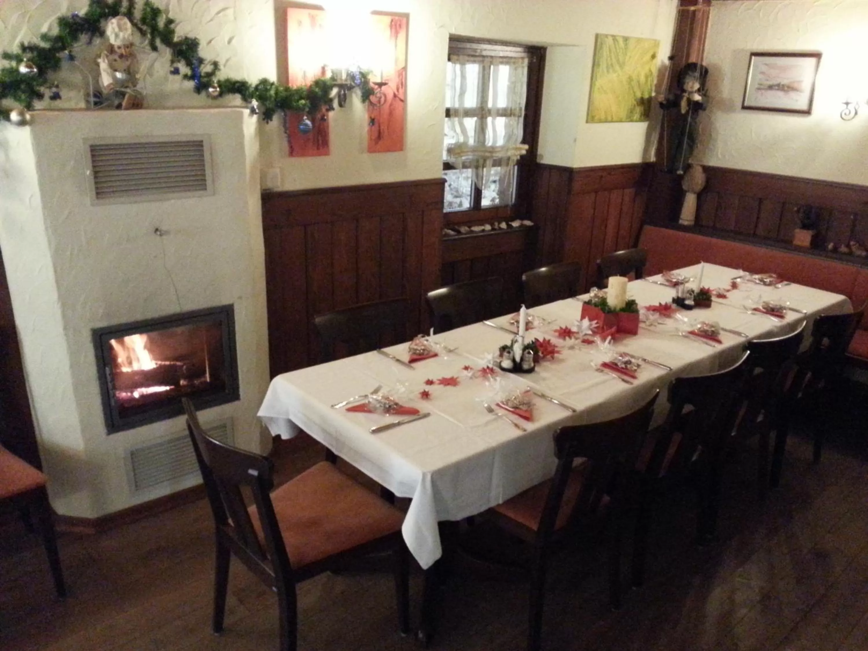 Restaurant/places to eat in Adler Gaststube Hotel Biergarten