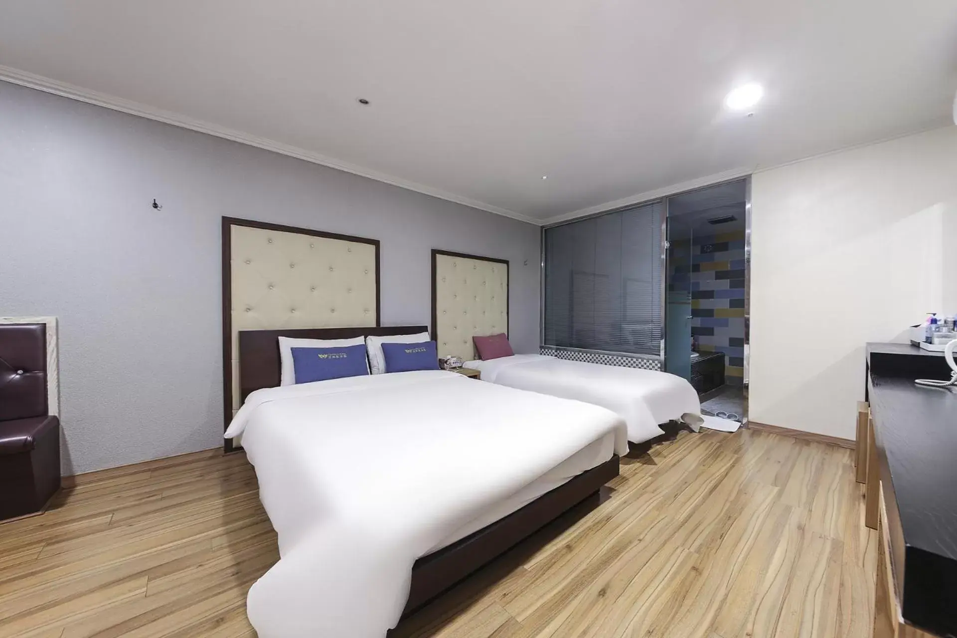 Bed in Central Hotel Bed in Central Hotel