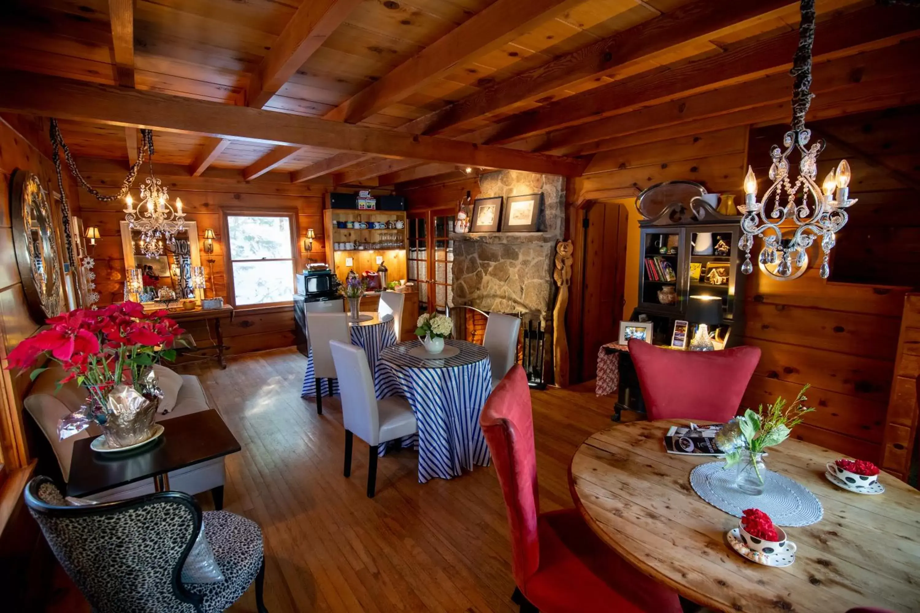 Breakfast in Elliott House Boutique Inn Breakfast in Elliott House Boutique Inn