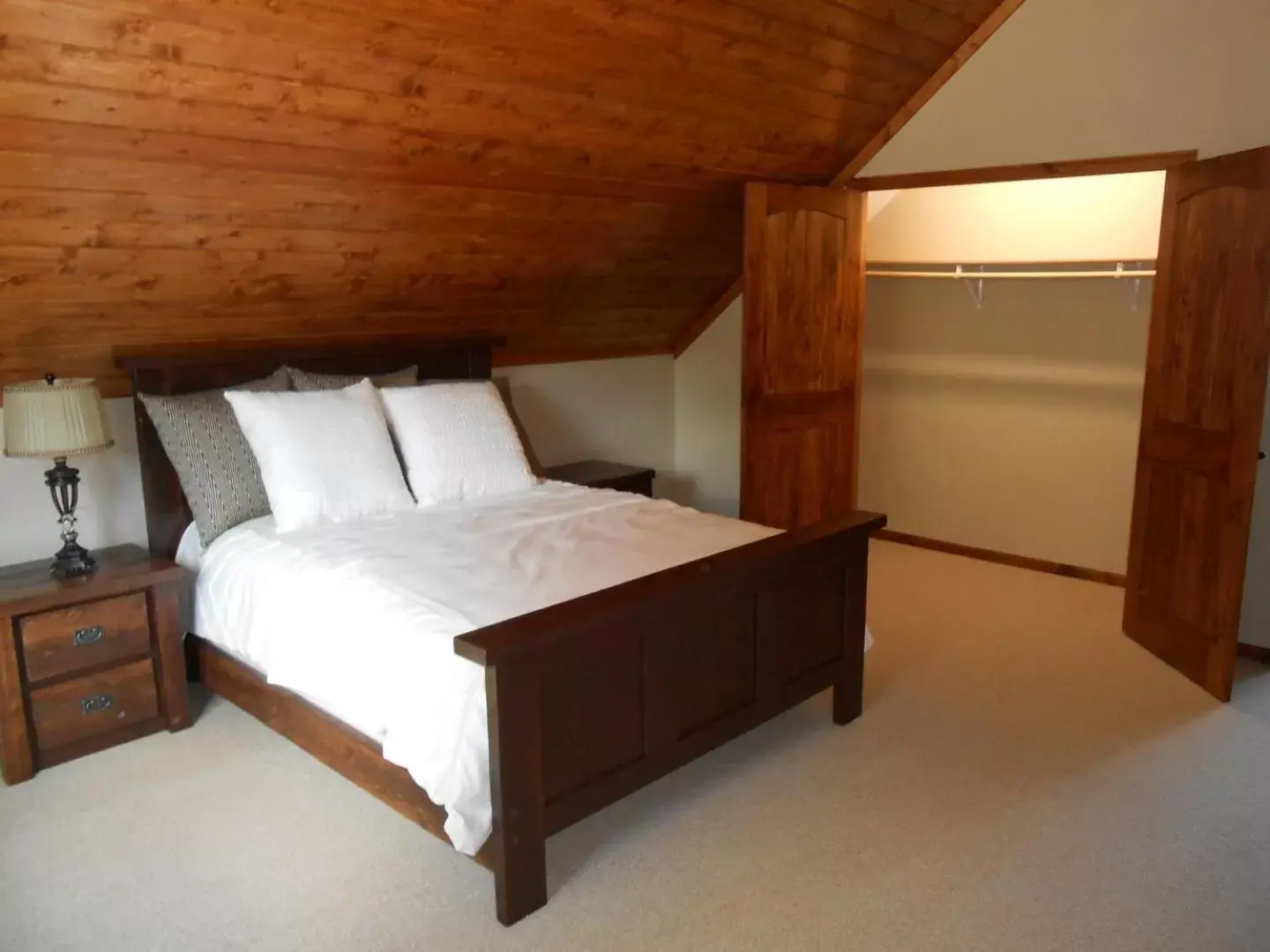 Bed in Quarterdeck Resort