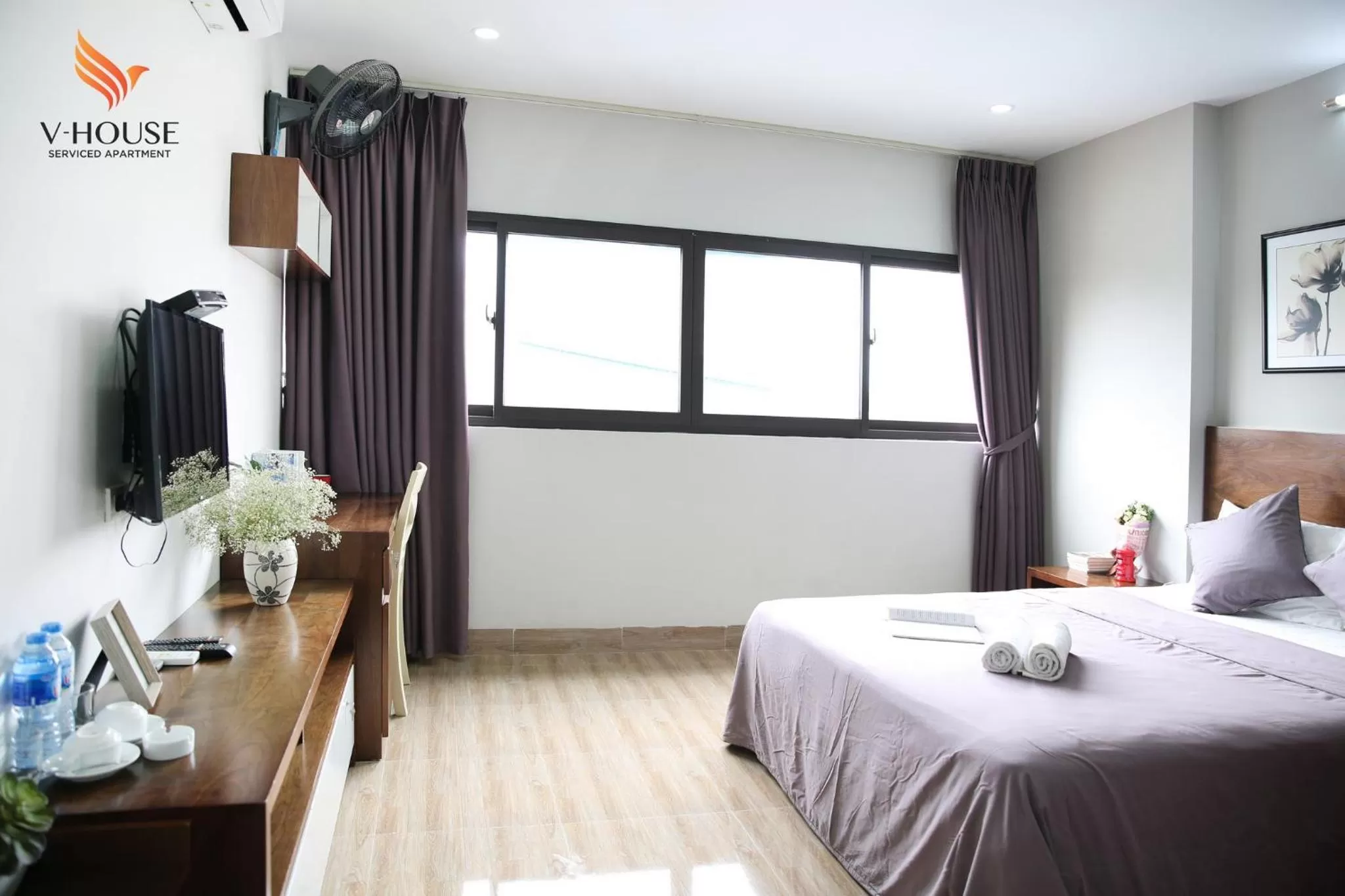 Bed in V House 6 Serviced Apartment