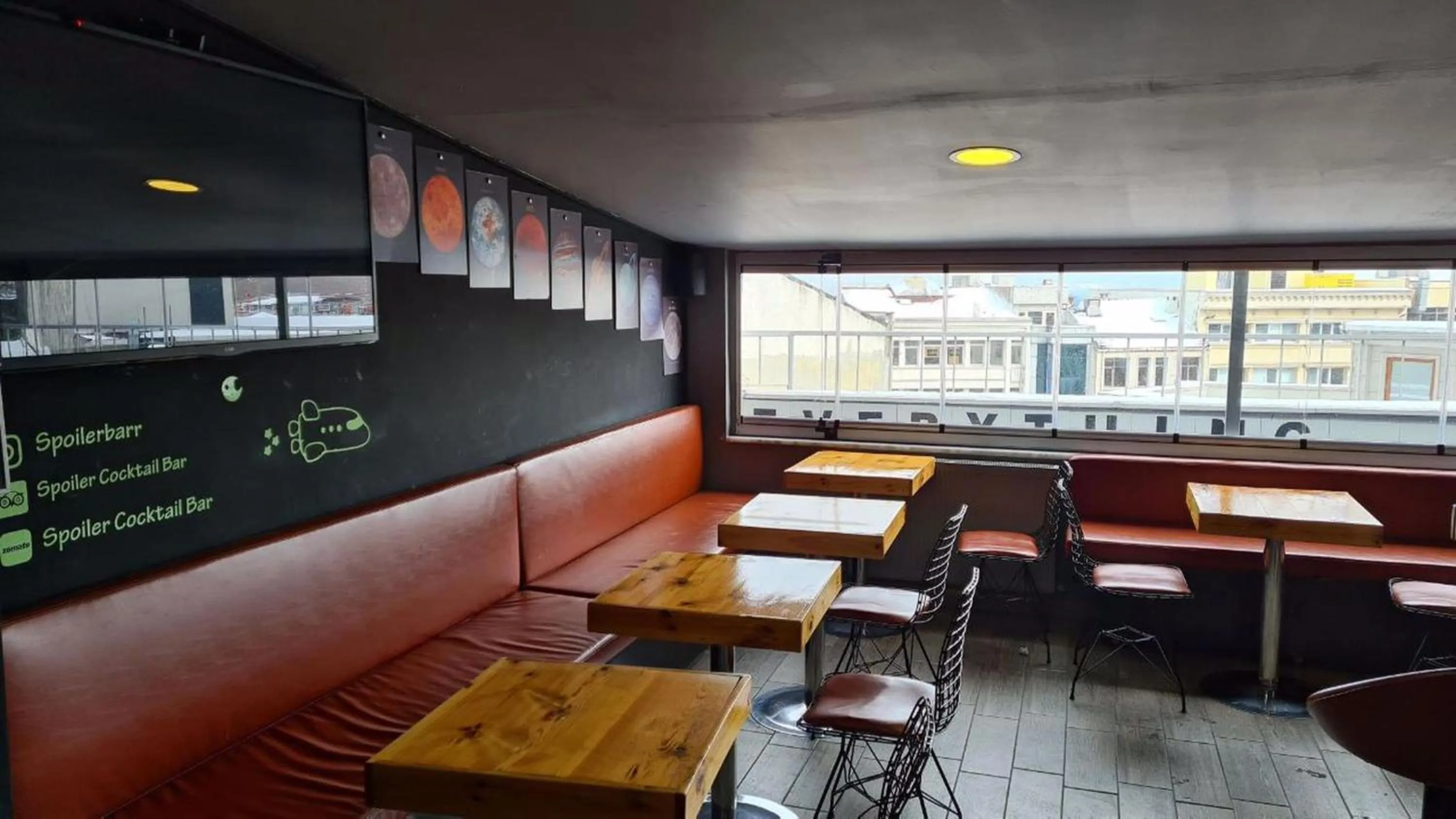 Restaurant/places to eat in Istanbul Central Hotel