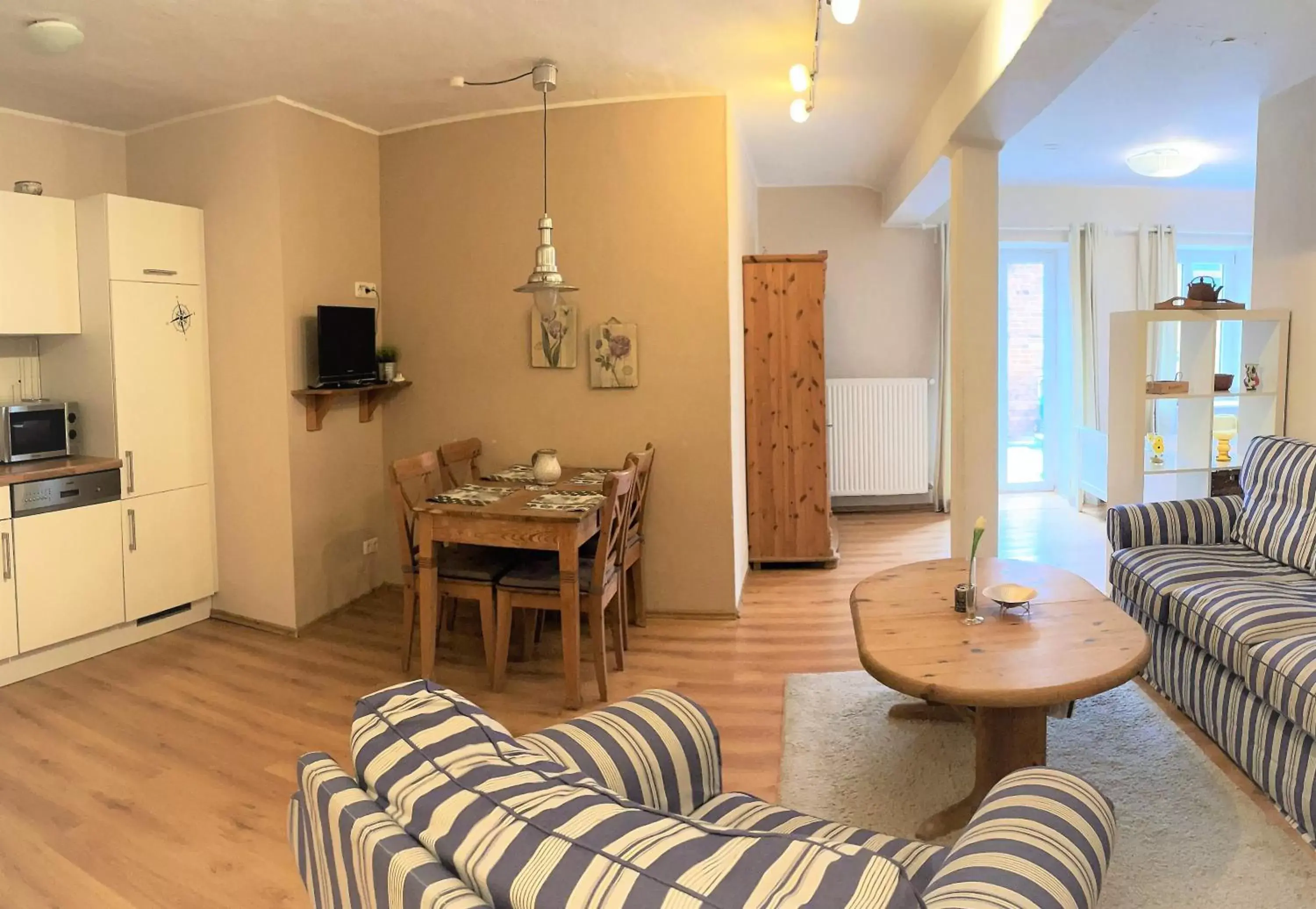 Bedroom, Dining Area in Landhotel Rehedyk