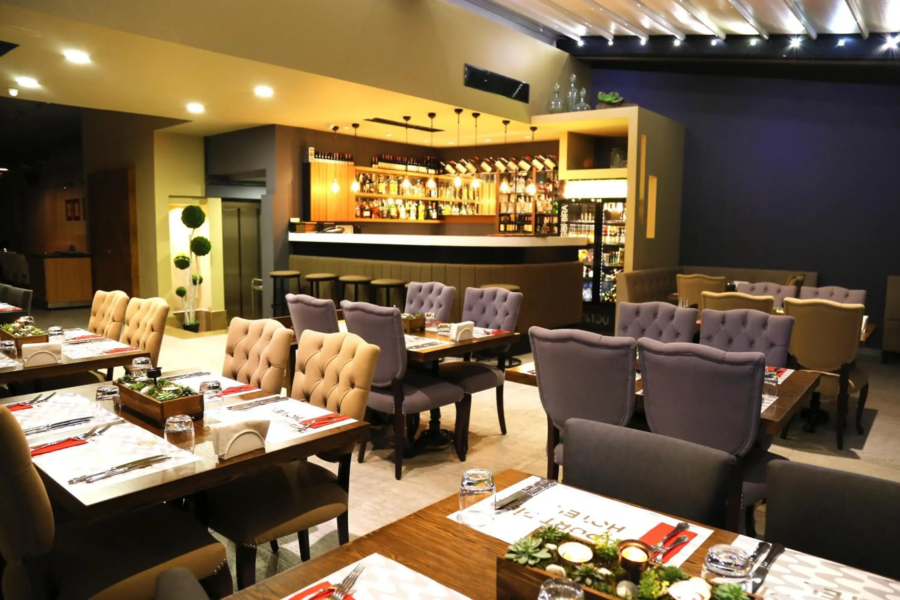 Food and drinks in Pasaport Pier Hotel Food and drinks in Pasaport Pier Hotel