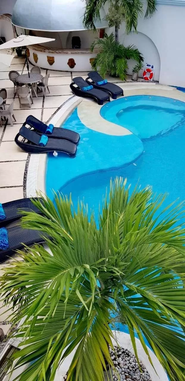 Pool view in Hotel Blue Star Cancun