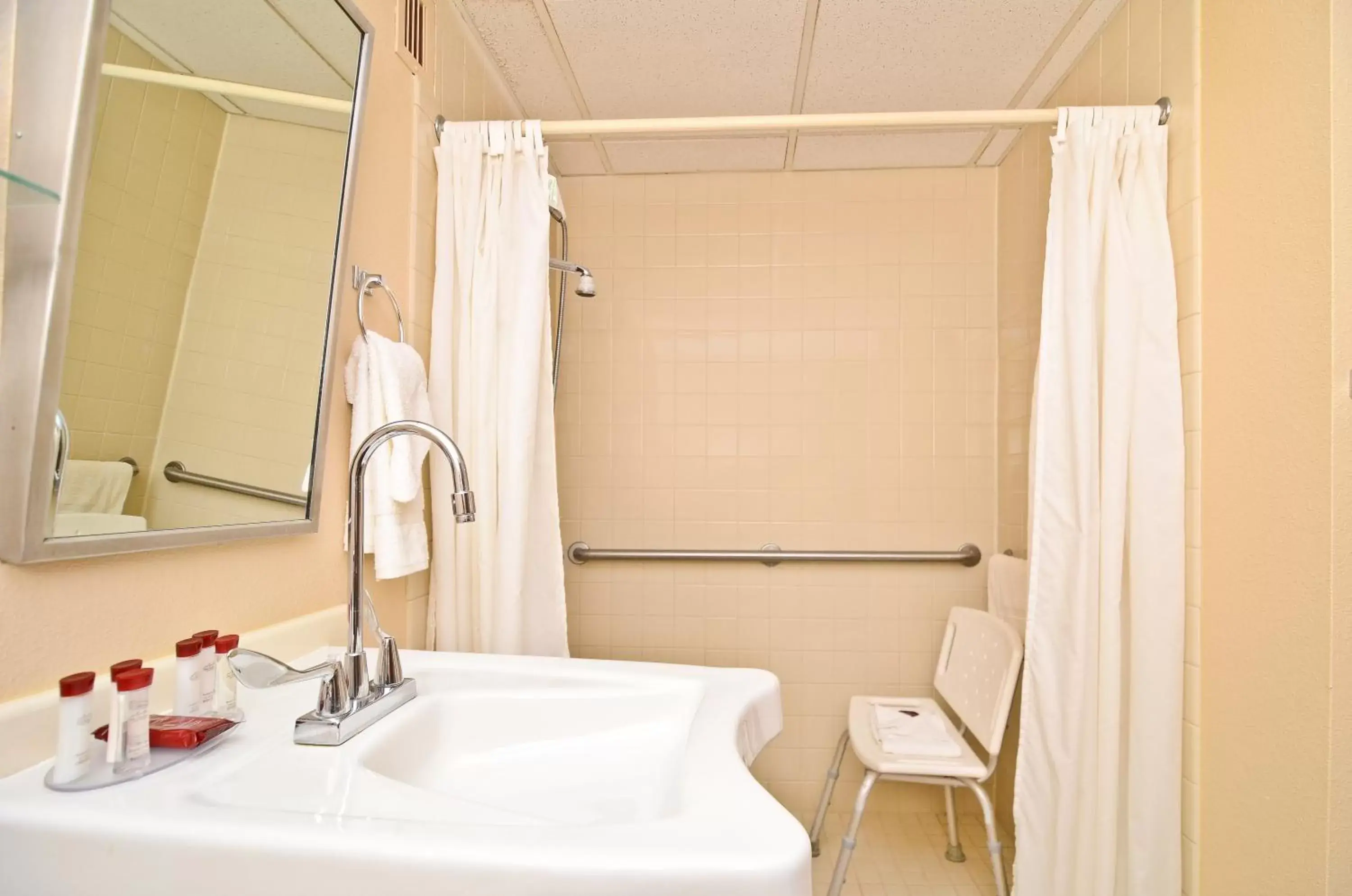 Bathroom in Pocono Resort & Conference Center - Pocono Mountains