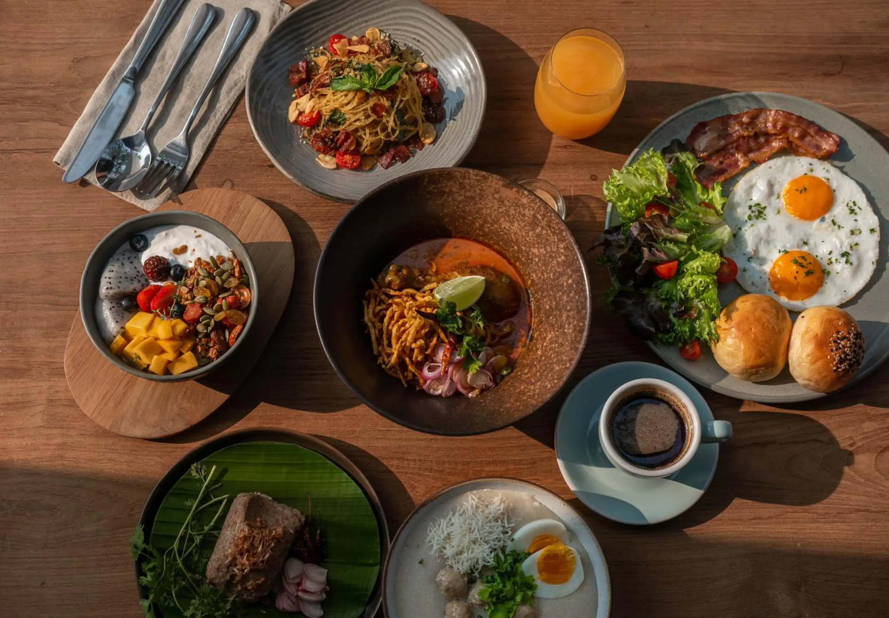 Meals, Food in Sumittaya Chiangmai Hotel