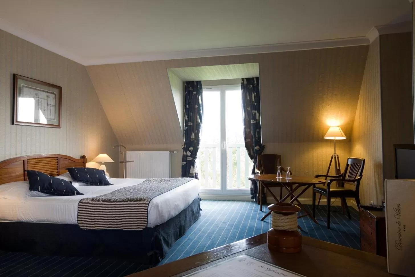 Bed in Domaine De Villers & Spa