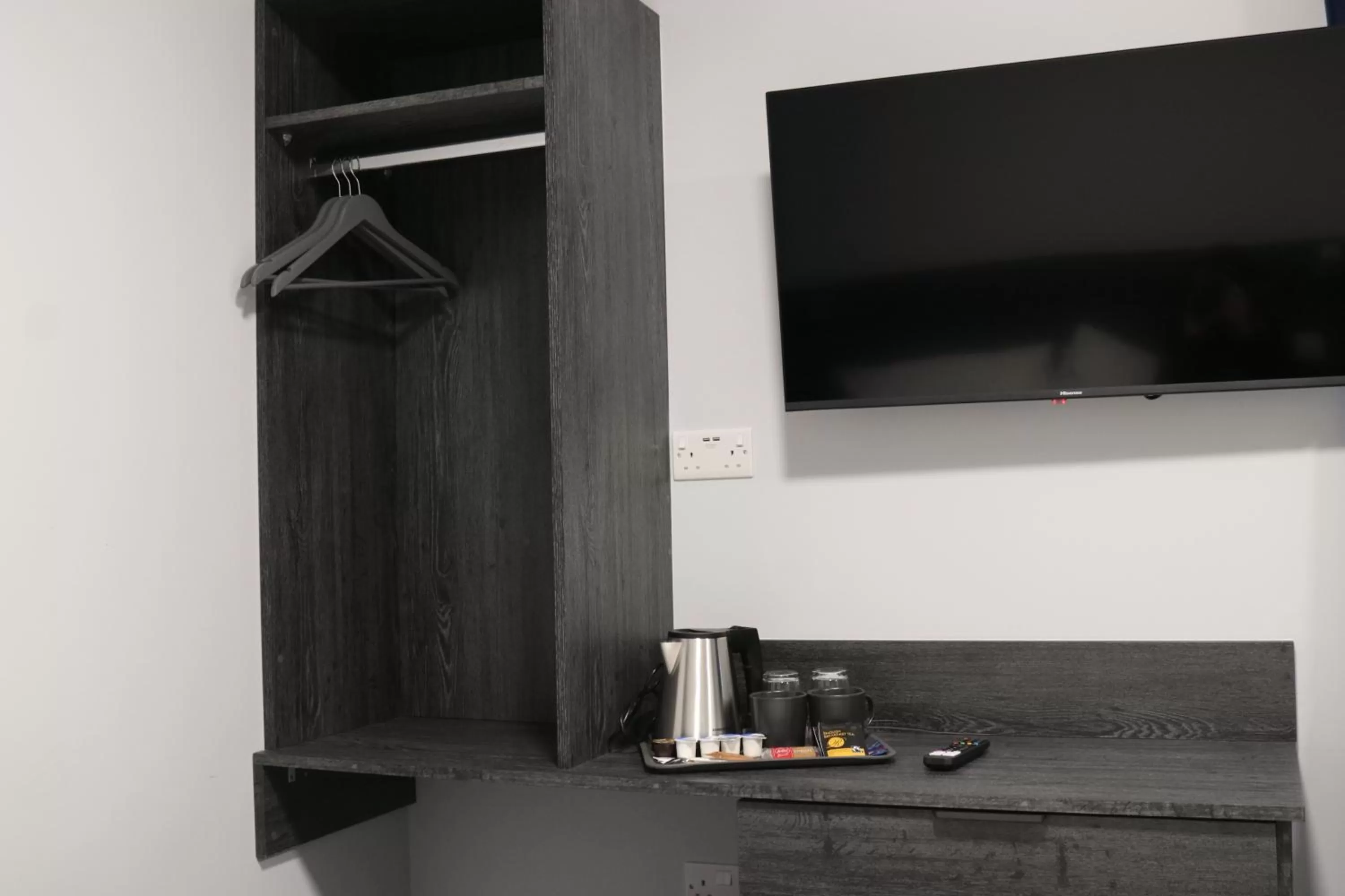 Coffee/tea facilities in Blue Sapphire Hotel