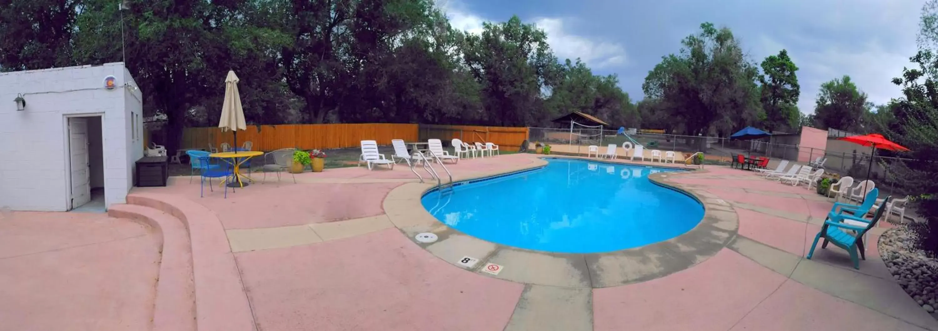 Swimming pool, Pool View in Buffalo Lodge Bicycle Resort - Amazing access to local trails & the Garden