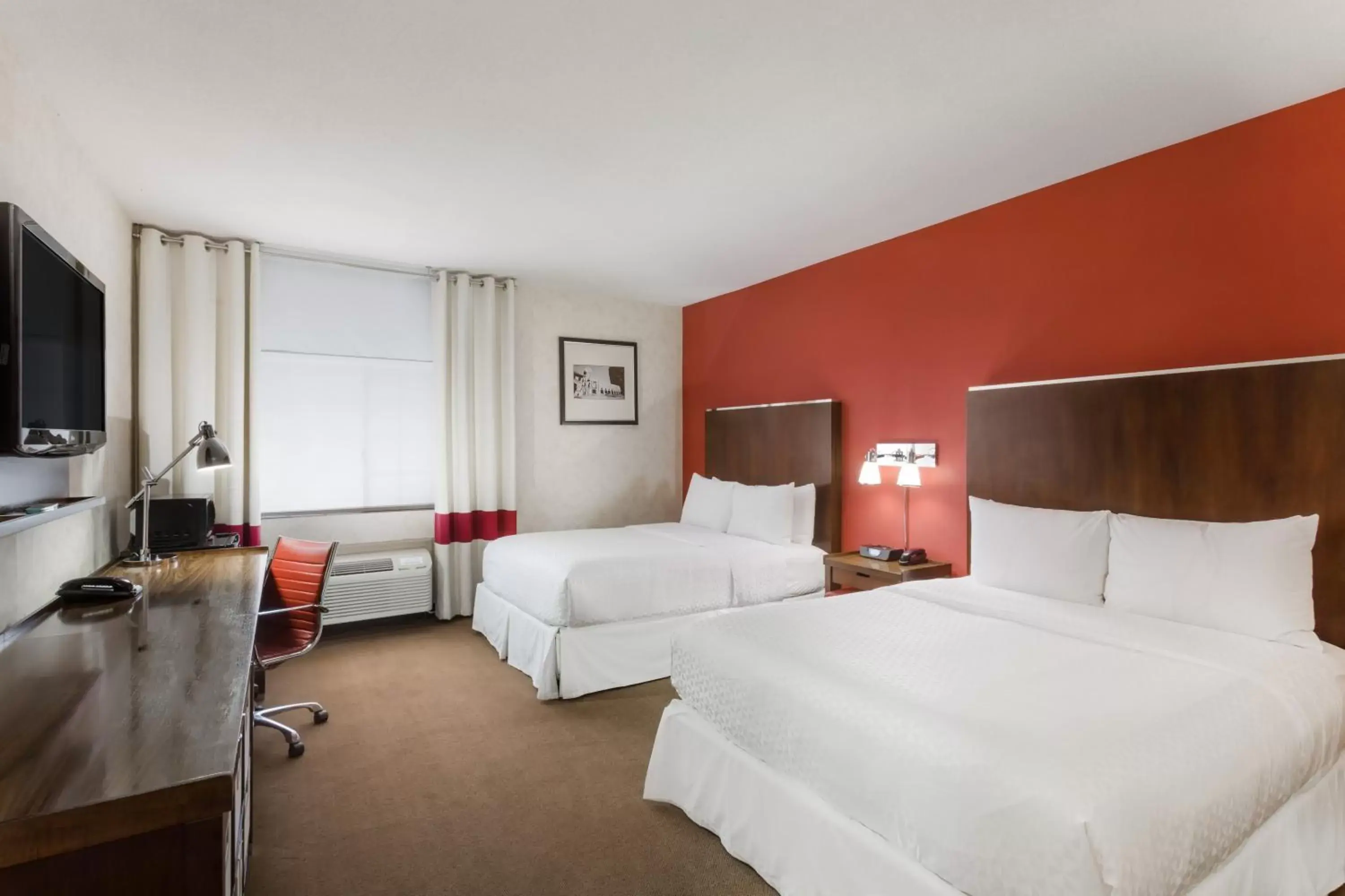 Photo of the whole room, Bed in Wyndham Garden Silicon Valley Photo of the whole room, Bed in Wyndham Garden Silicon Valley