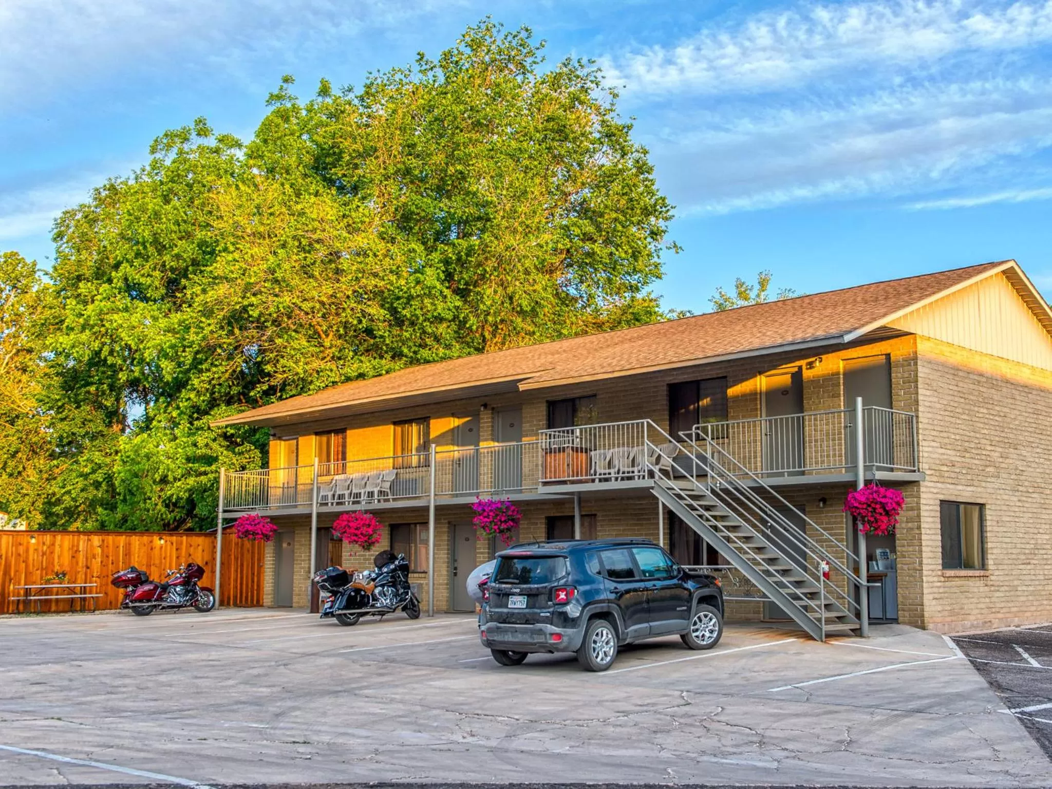 Balcony/Terrace in Rustic Inn