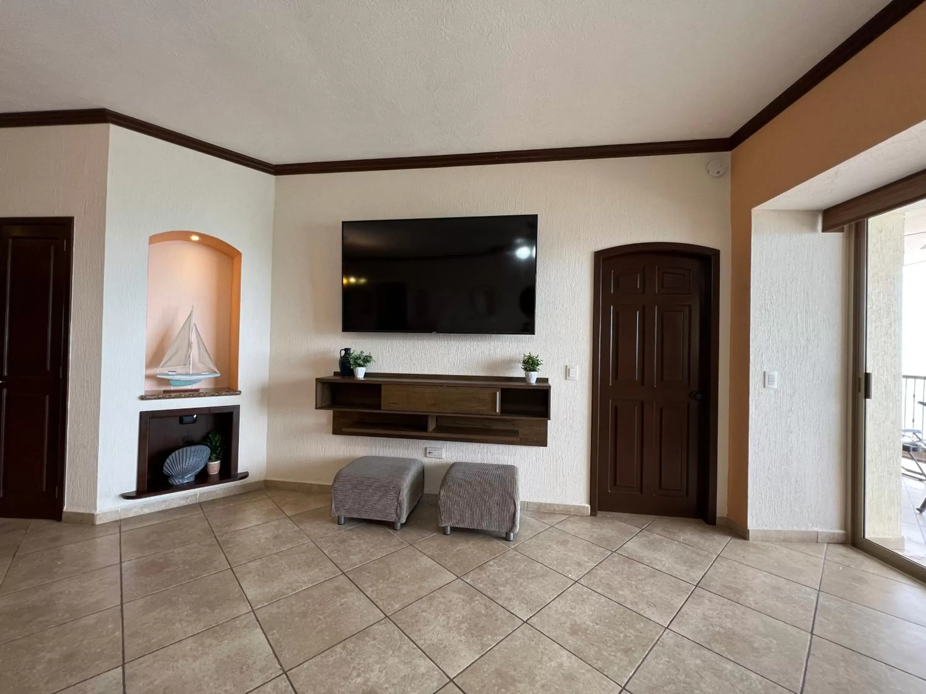 TV/Entertainment Center in Sonoran Sky