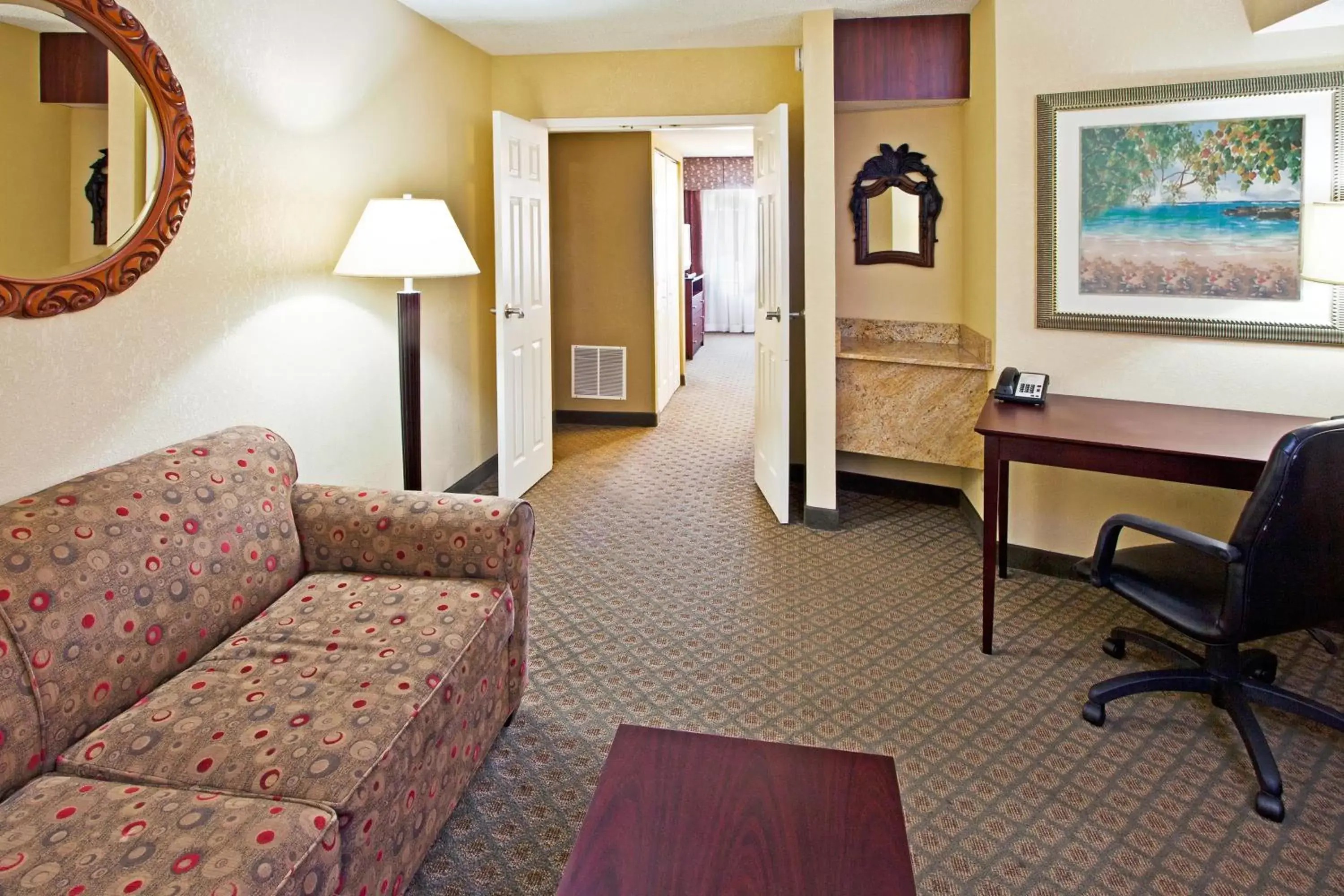 Photo of the whole room, Seating Area in Holiday Inn Express Hotel Clearwater East - ICOT Center, an IHG Hotel