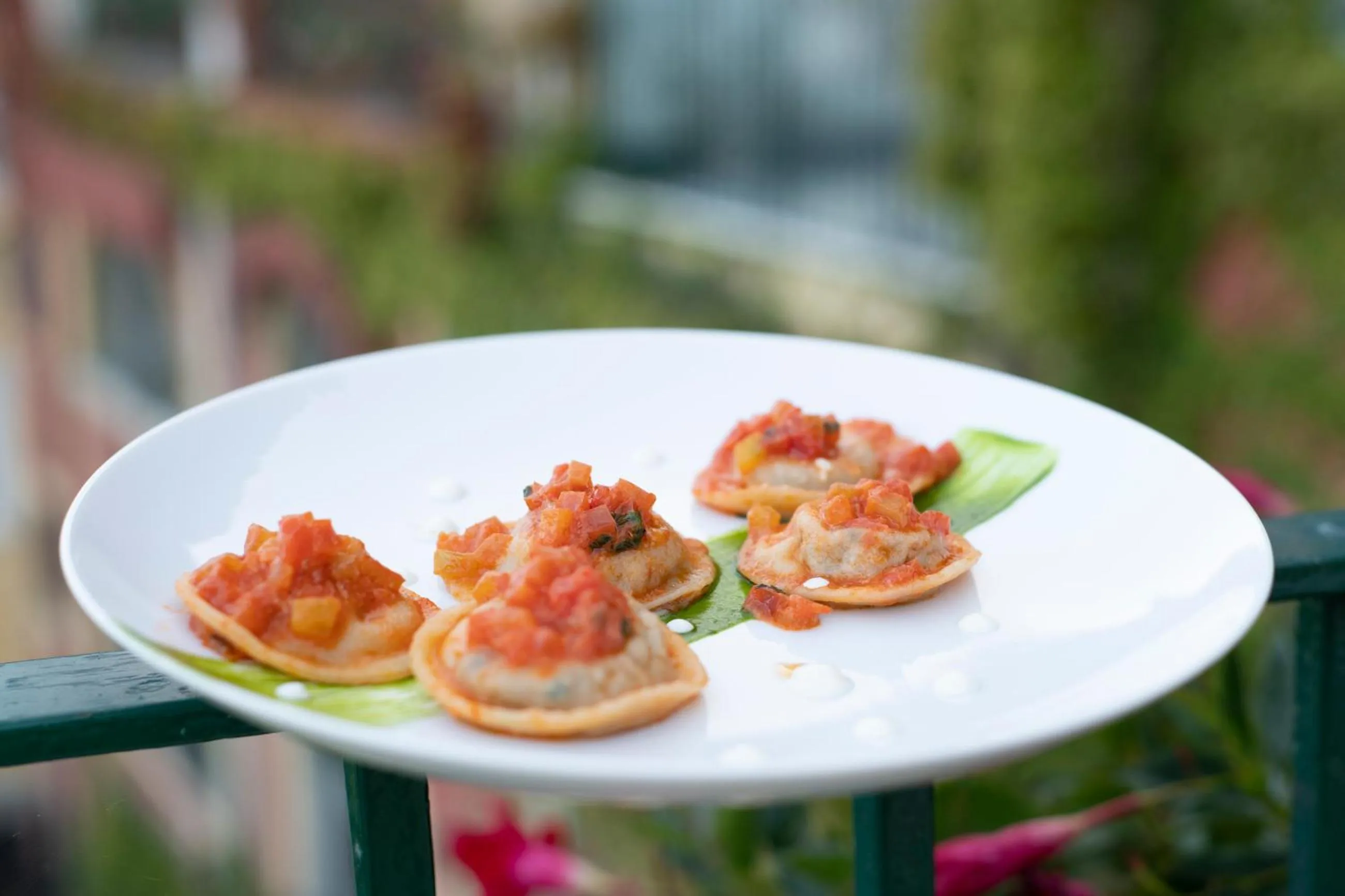 Restaurant/places to eat in Palazzo Confalone