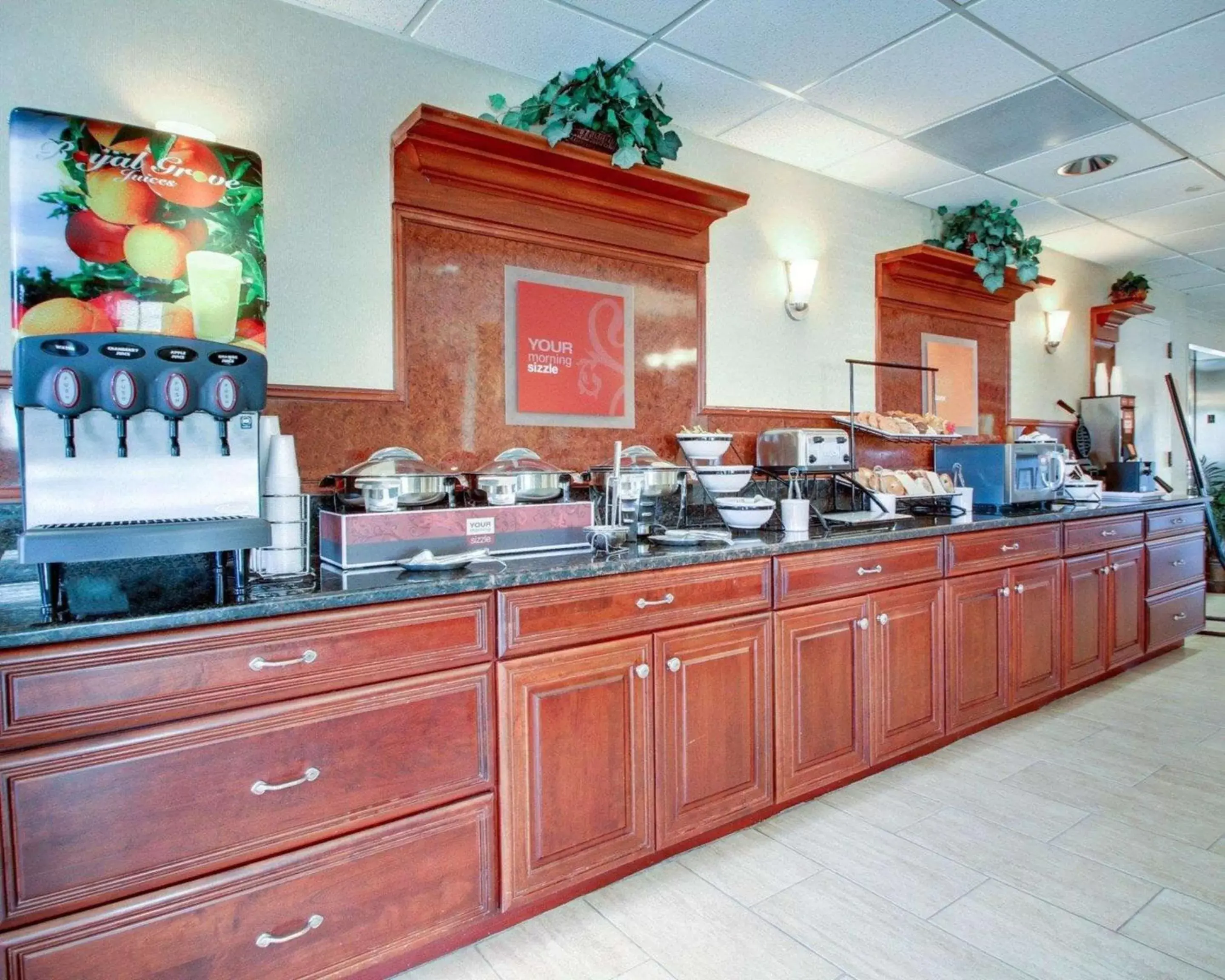 Restaurant/places to eat in Comfort Inn Moss Point Pascagoula