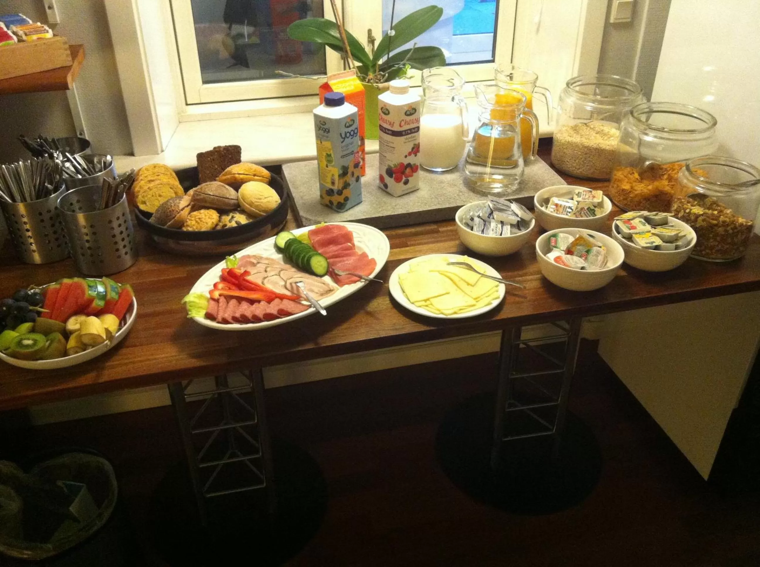 Food and drinks in Det Lille Hotel