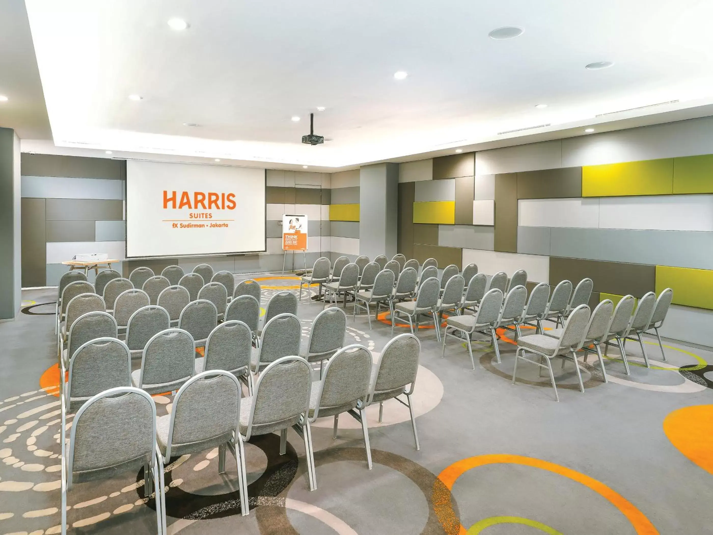 Meeting/conference room in HARRIS Suites fx Sudirman