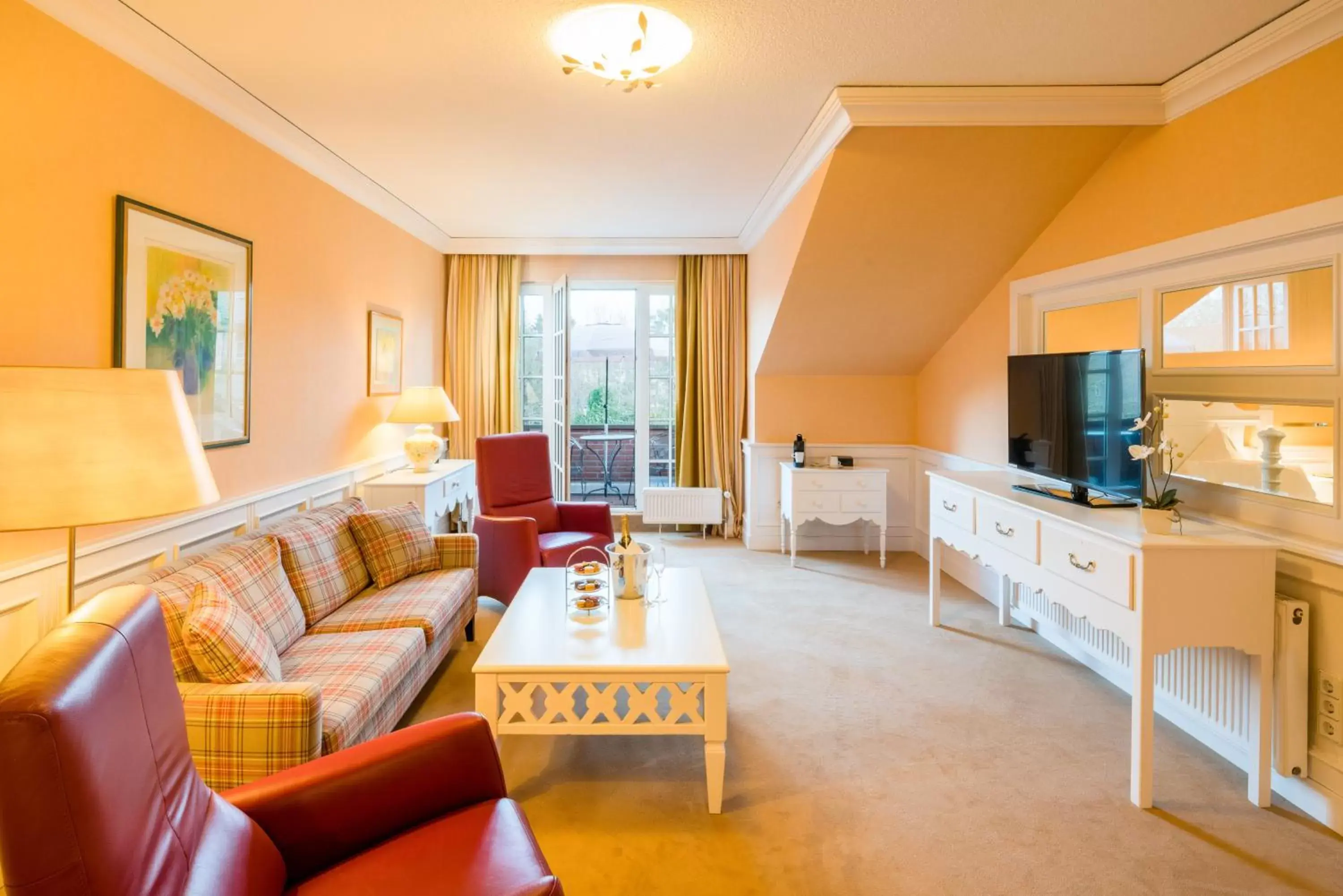 Living room, Seating Area in Romantik Hotel Jagdhaus Eiden am See