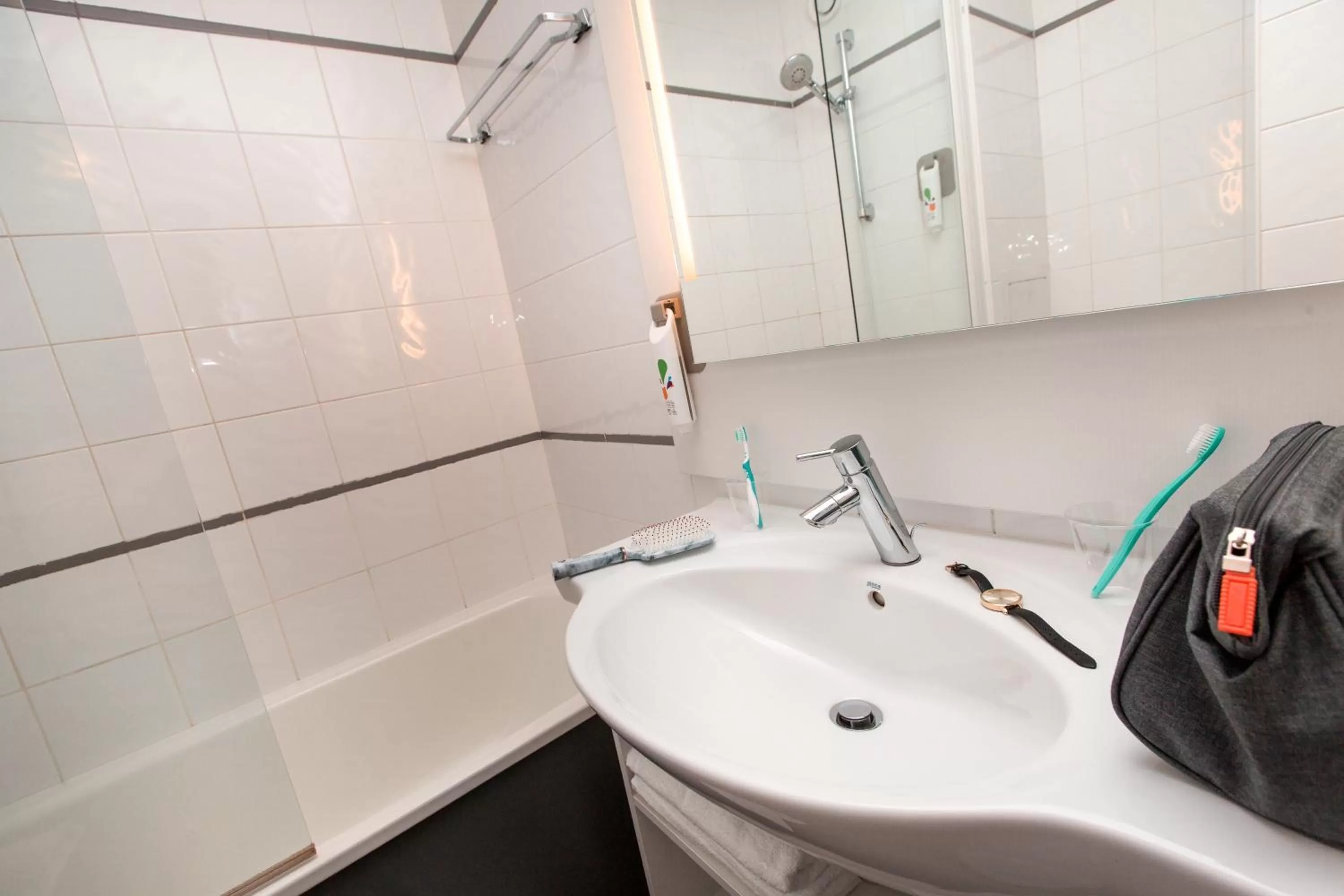 Bathroom in Ibis Styles Paris Massena Olympiades