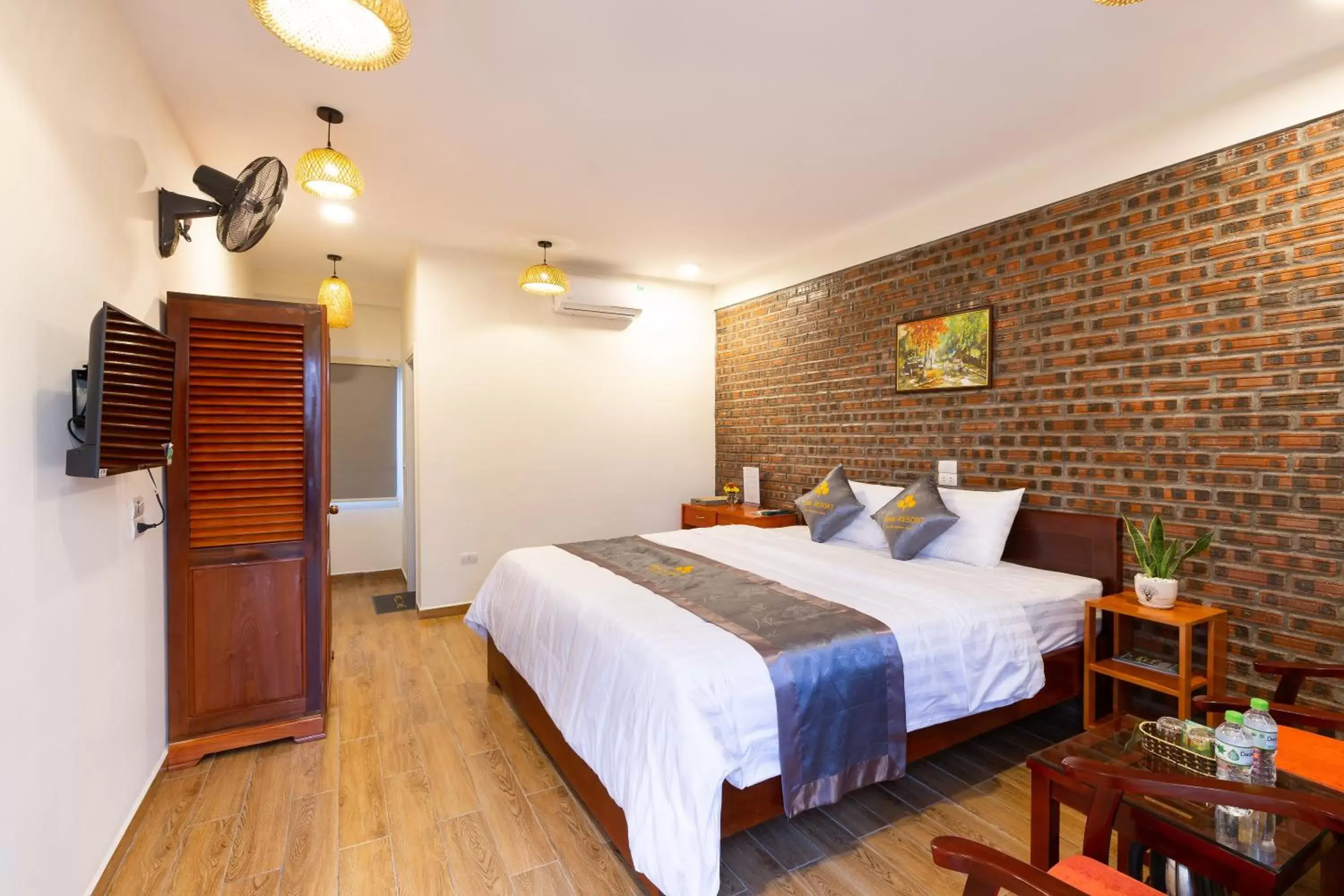 Photo of the whole room, Bed in SoNa Resort Photo of the whole room, Bed in SoNa Resort