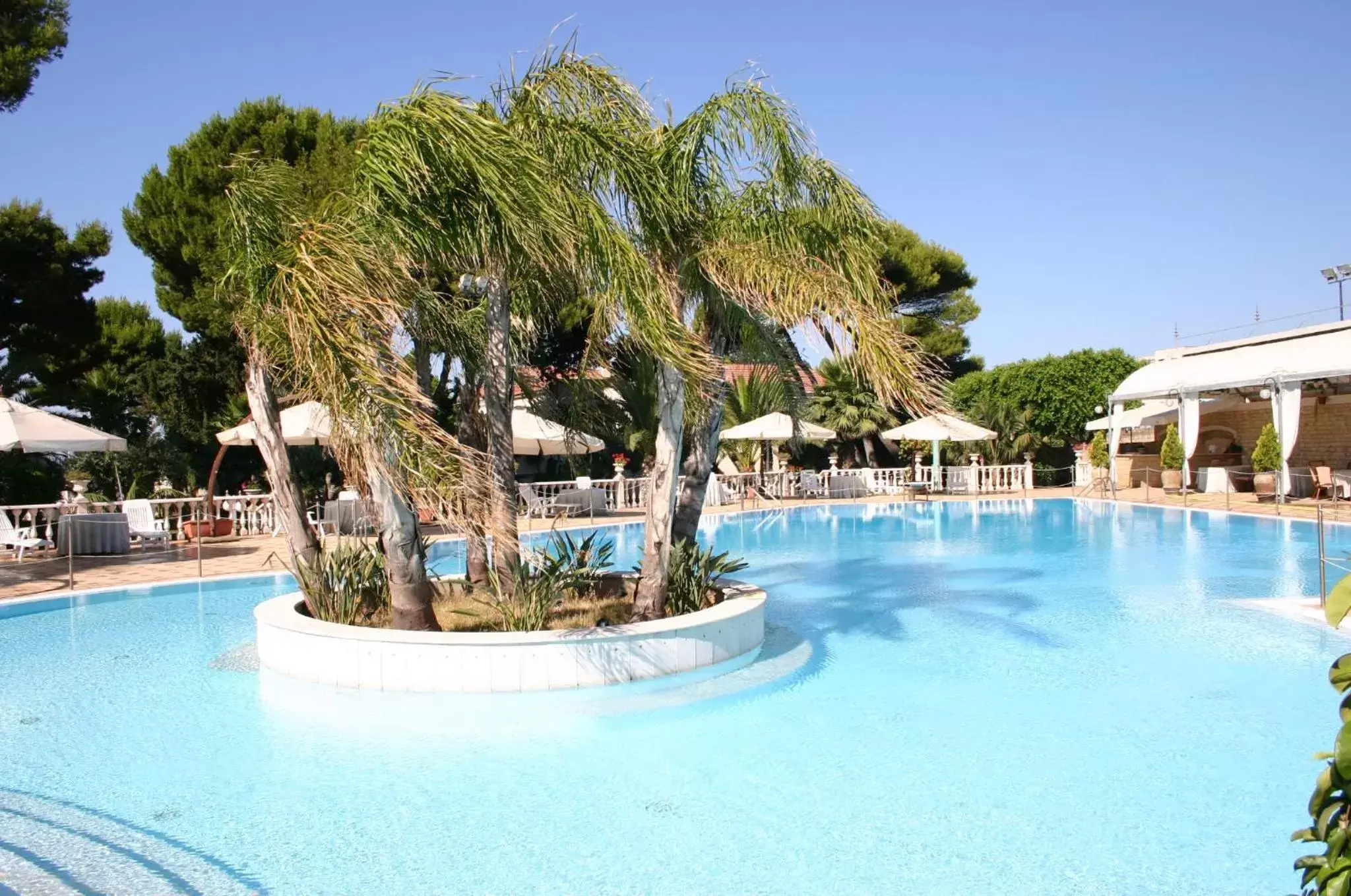 Garden, Swimming Pool in Grand Hotel Palace