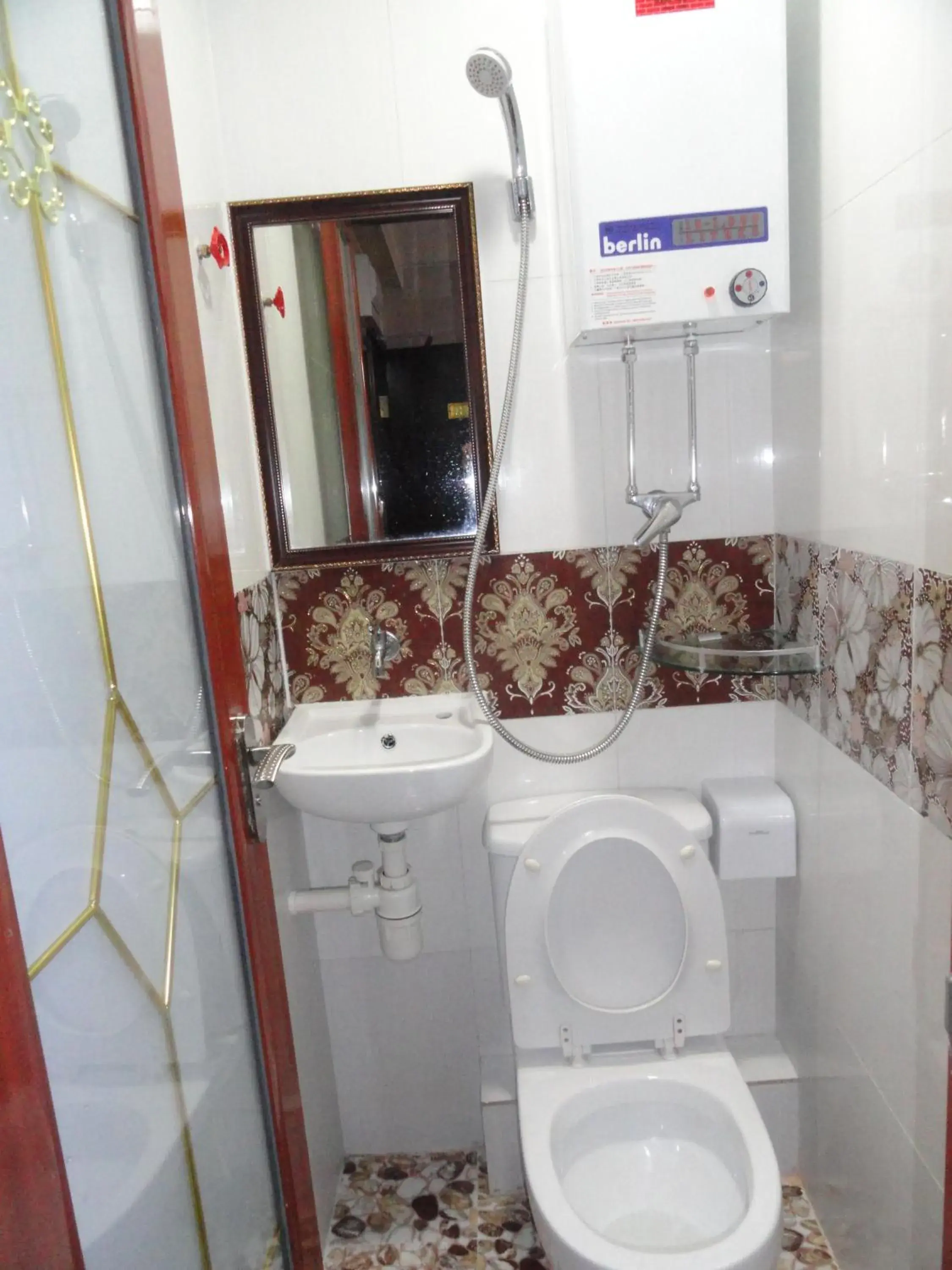Shower, Bathroom in Dhillon Guest House