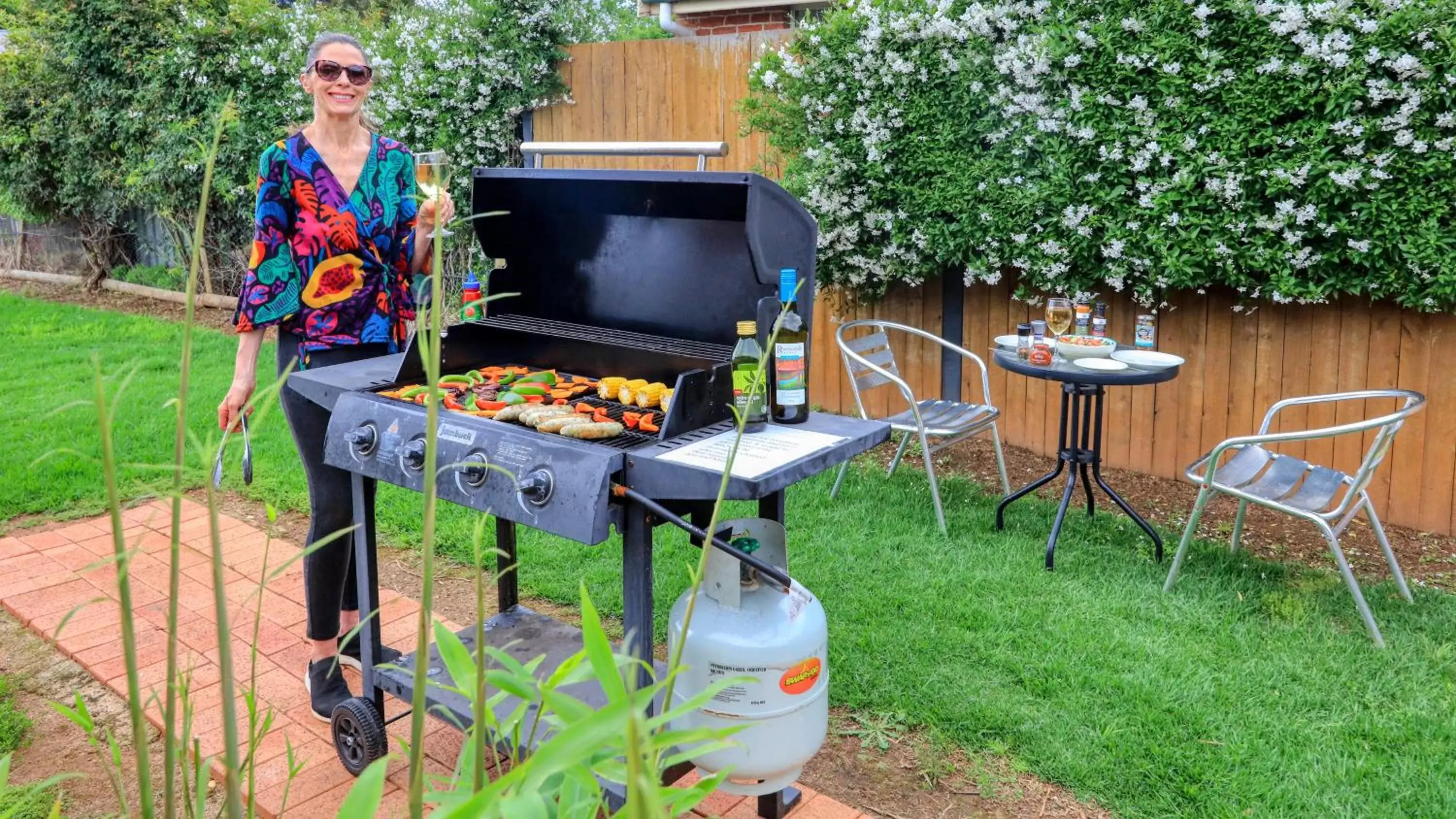 BBQ Facilities in Country Gardens Motor Inn