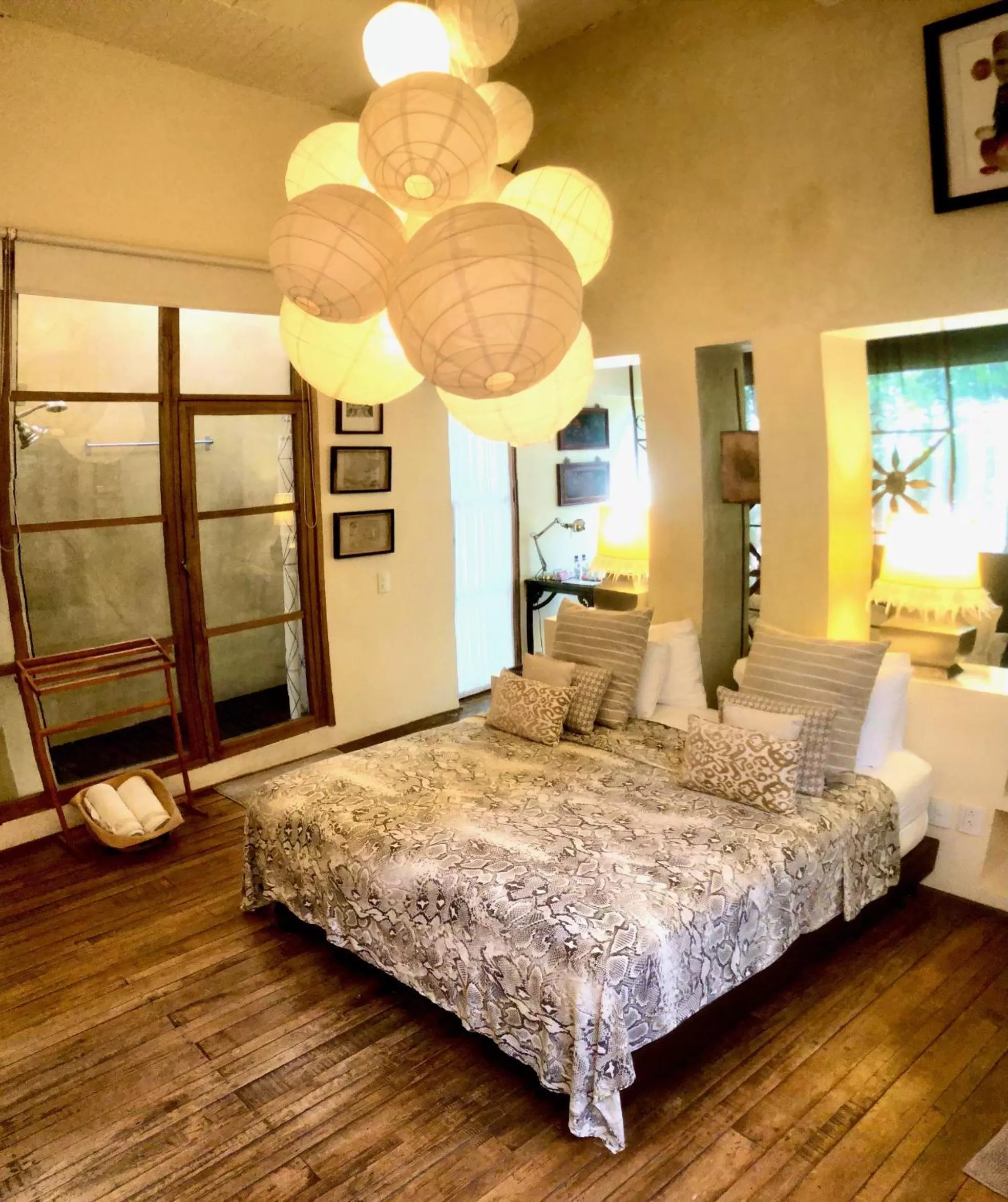 Bed in Hotel Casa Lola Deluxe Gallery