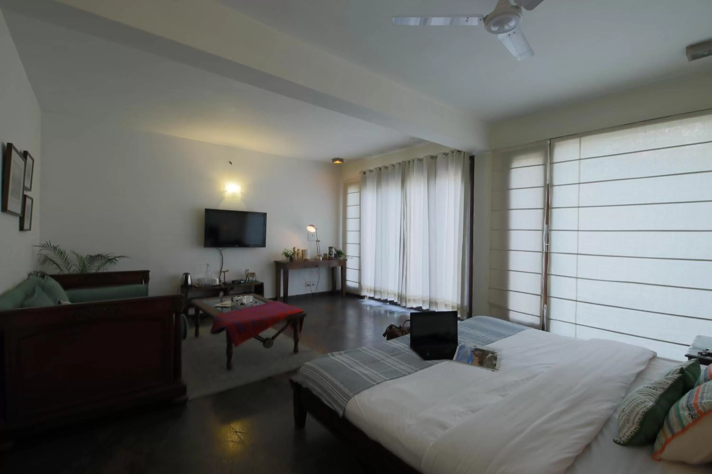 Photo of the whole room, Bed in Seclude Kasauli, Himachal Pradesh