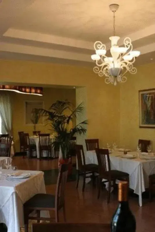 Restaurant/Places to Eat in Relais Villa Fornari