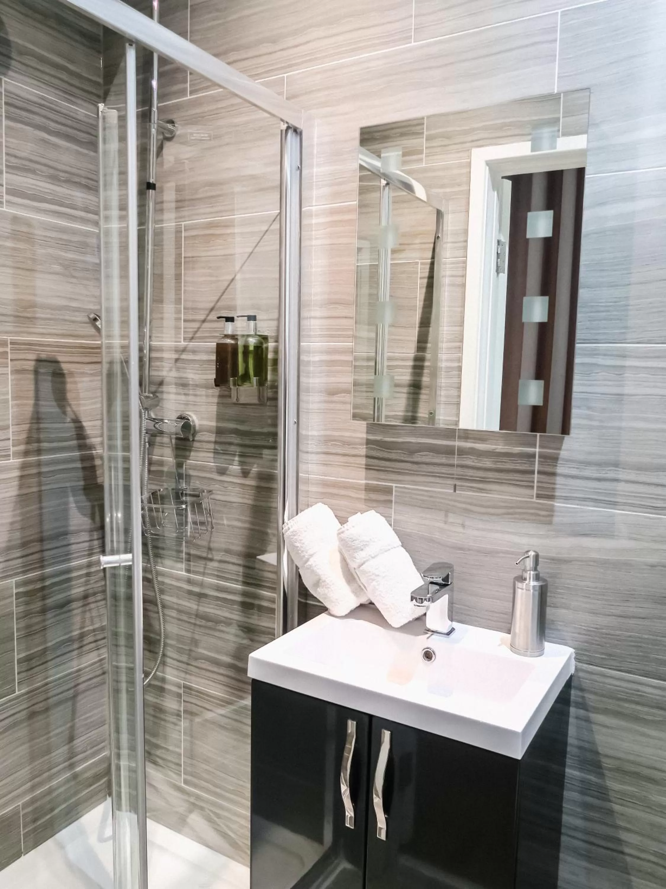 Bathroom in TiTiwangsa One Accomodation at Paddington