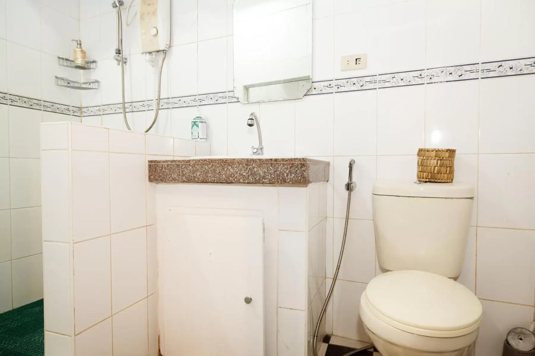 Toilet, Bathroom in Lala Panzi Bed and Breakfast