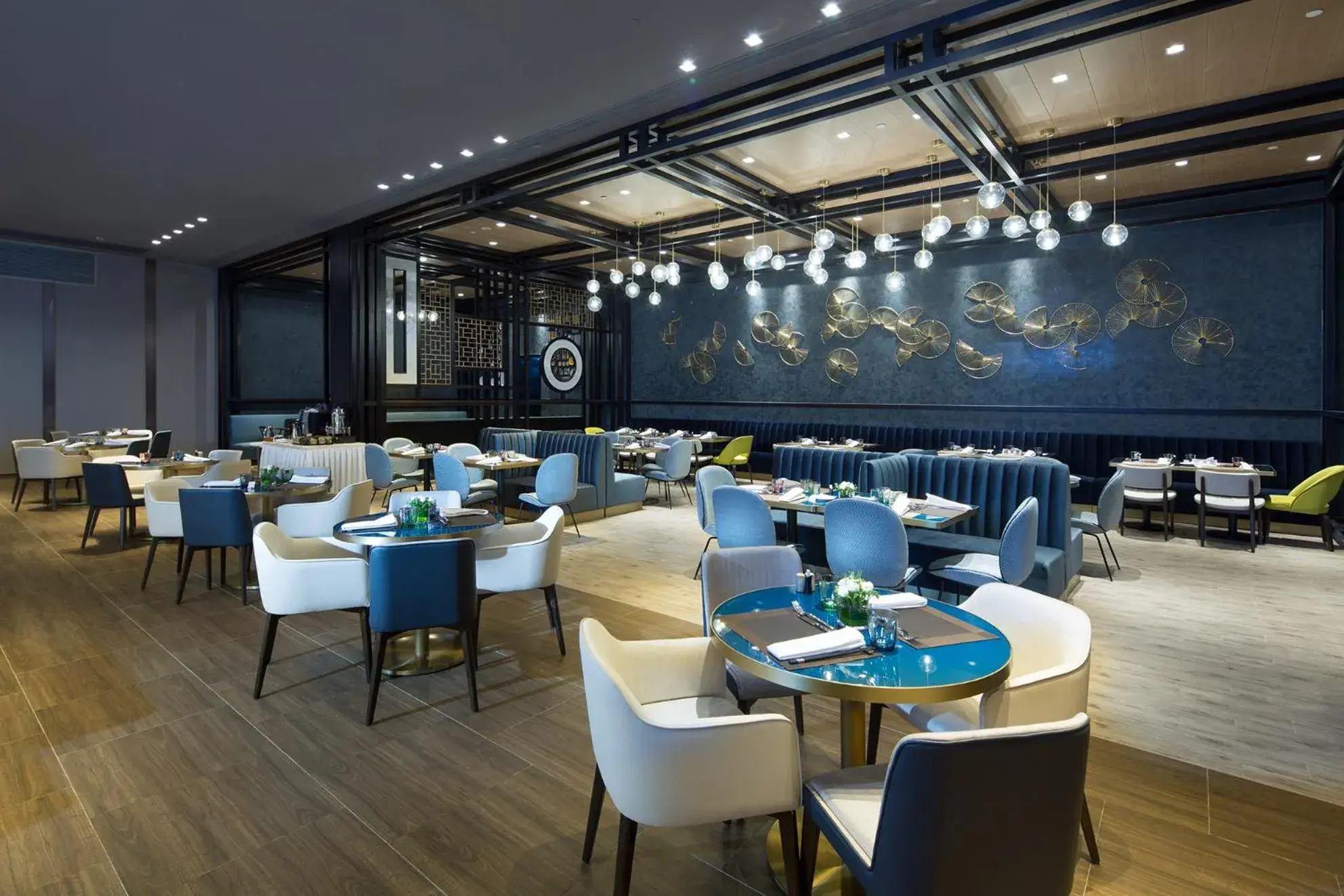 Golden Tulip Shanghai Hongqiao- A Louvre Hotel Golden Tulip Shanghai Hongqiao- A Louvre Hotel