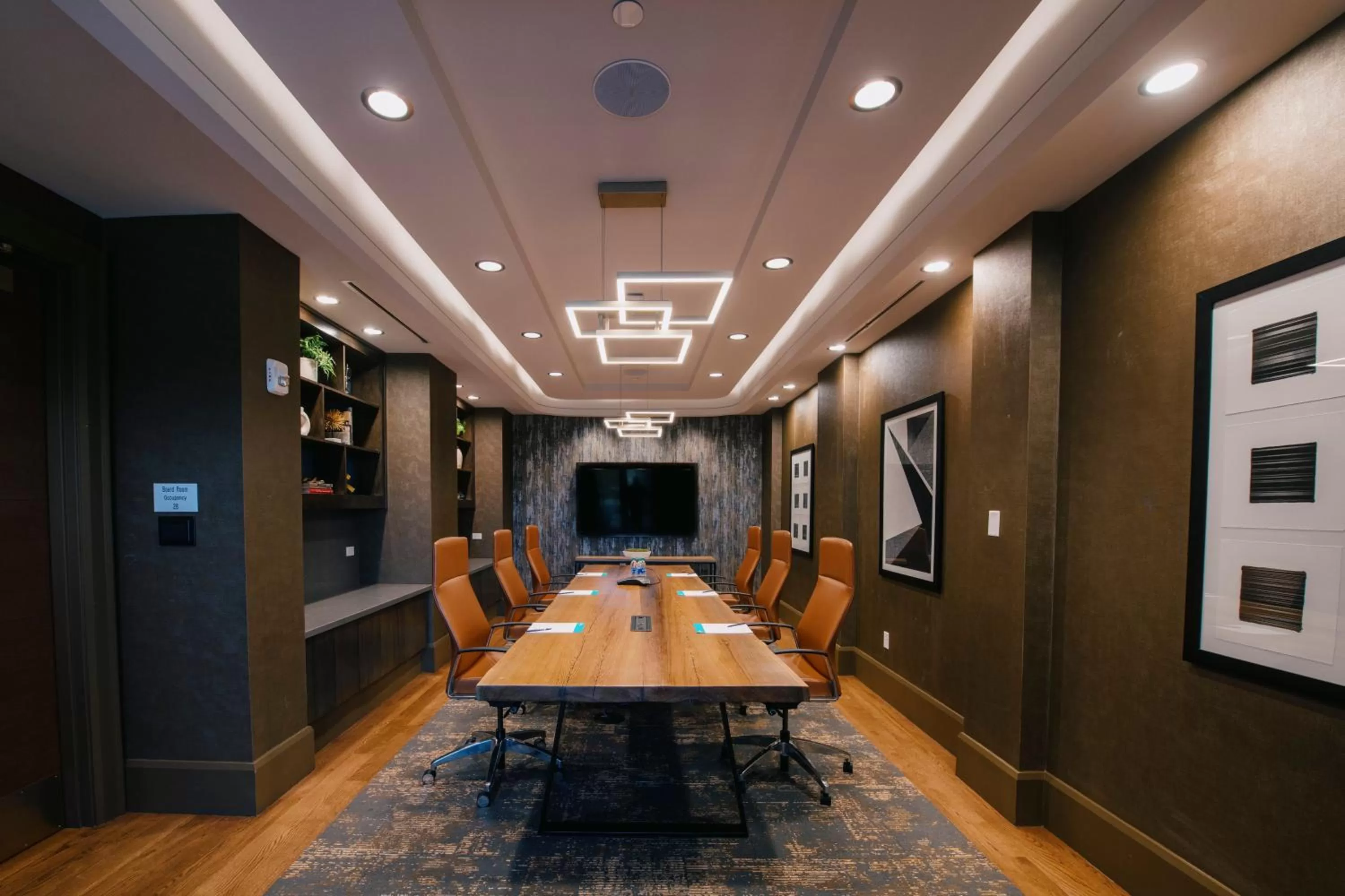Meeting/conference room in Hotel Indigo - Columbus at Riverfront Place by IHG