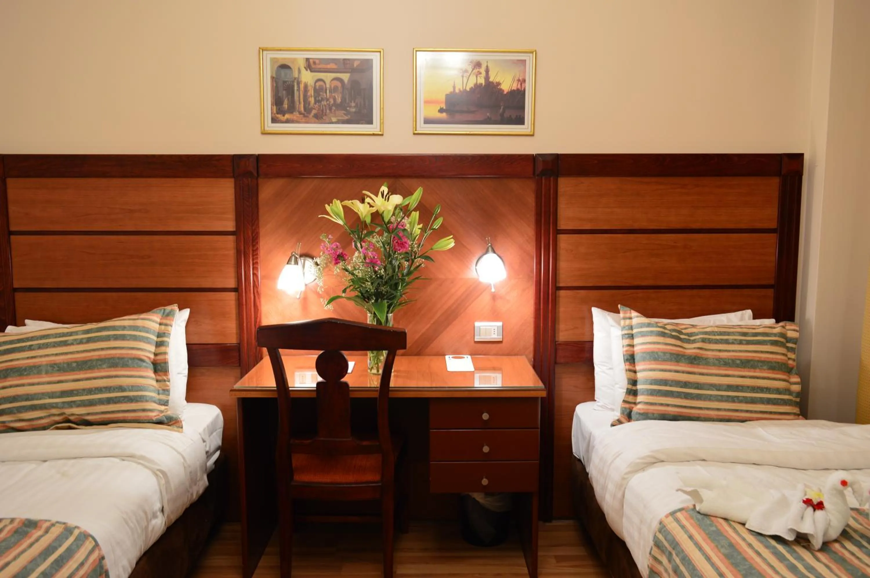 Bed in Comfort Hotel Suites