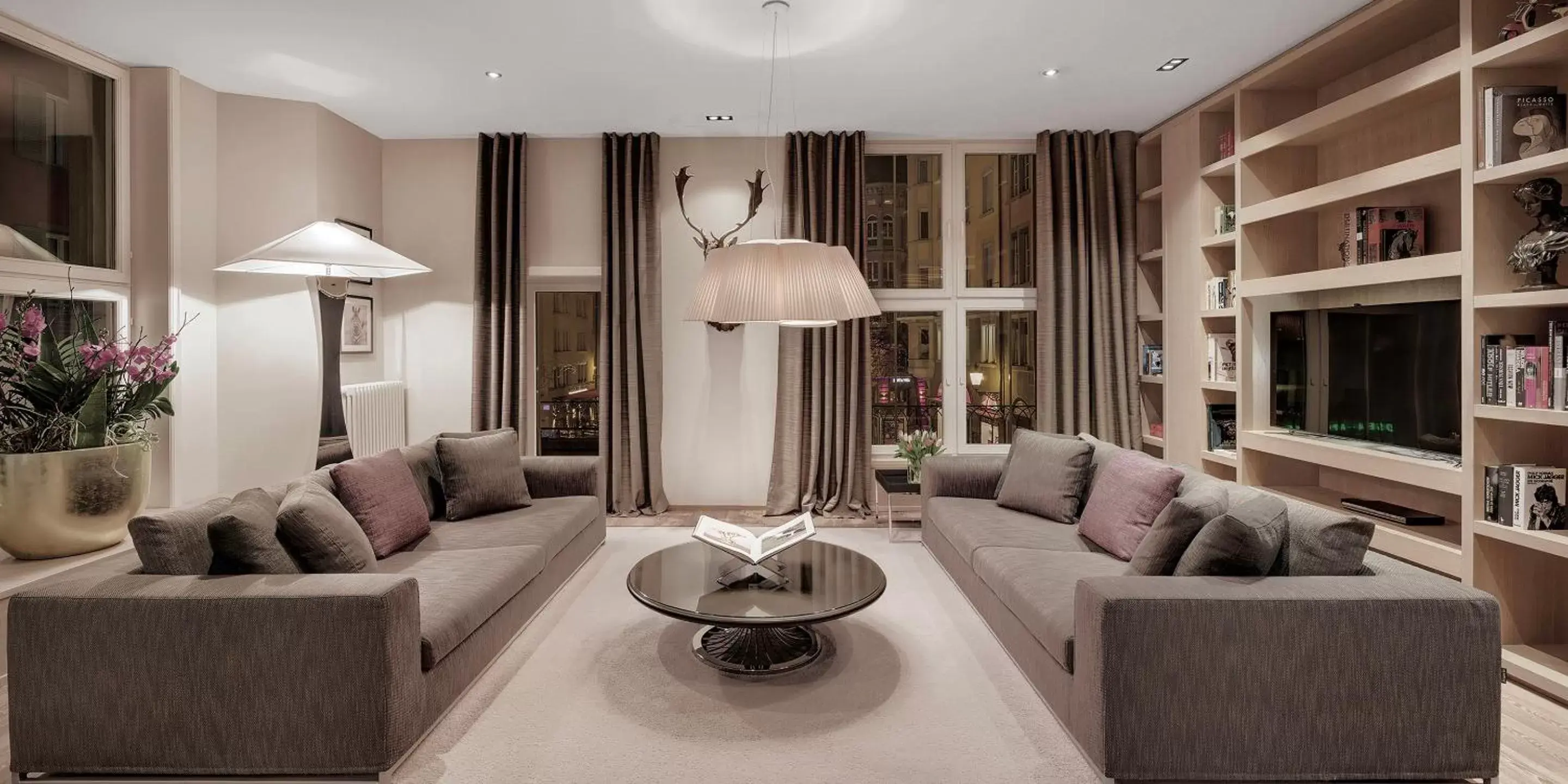 Library, Seating Area in Boutique Hotel Wellenberg