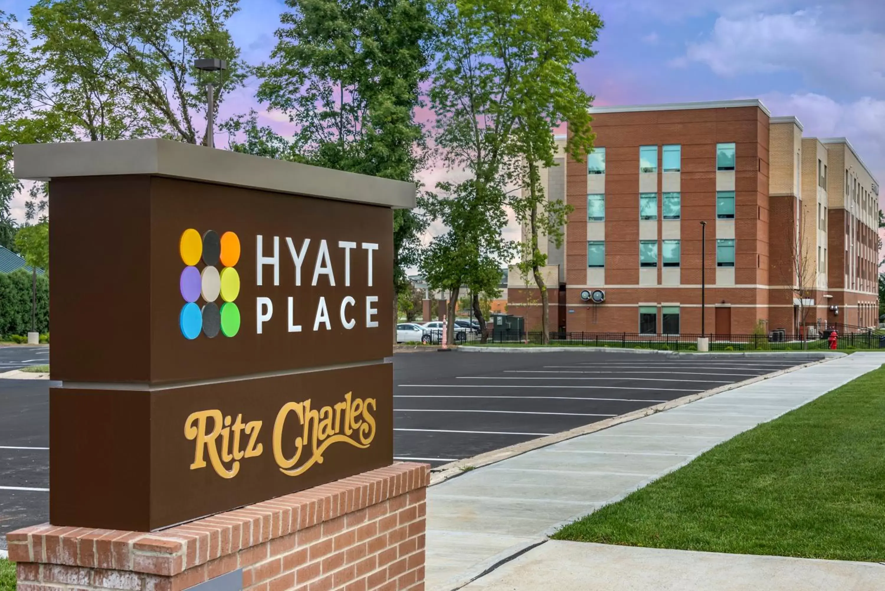Property logo or sign, Property Building in Hyatt Place Indianapolis Carmel