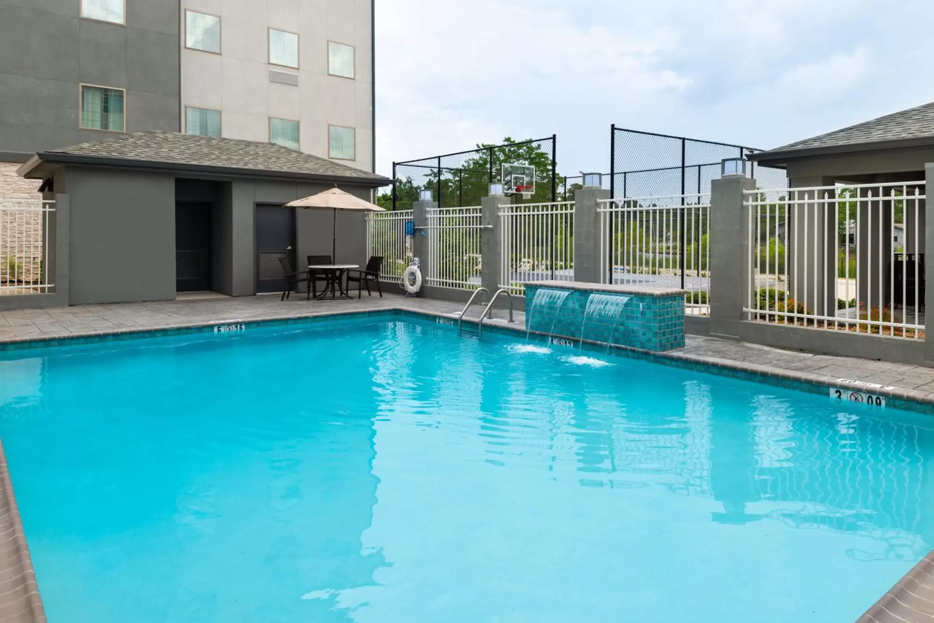 Swimming pool in Staybridge Suites - Lake Charles by IHG Swimming pool in Staybridge Suites - Lake Charles by IHG