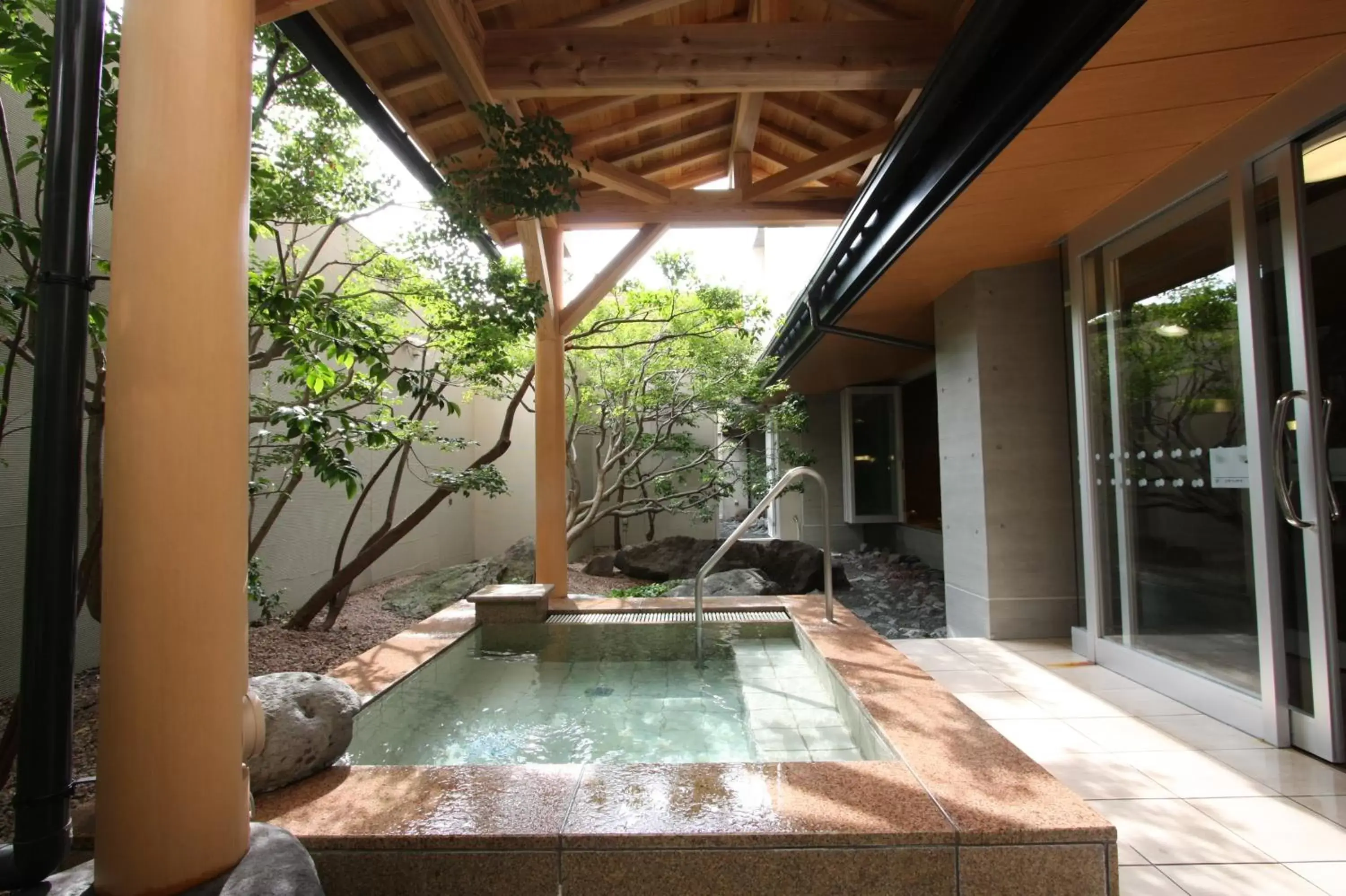 Bathroom in Uozu Manten Hotel Ekimae