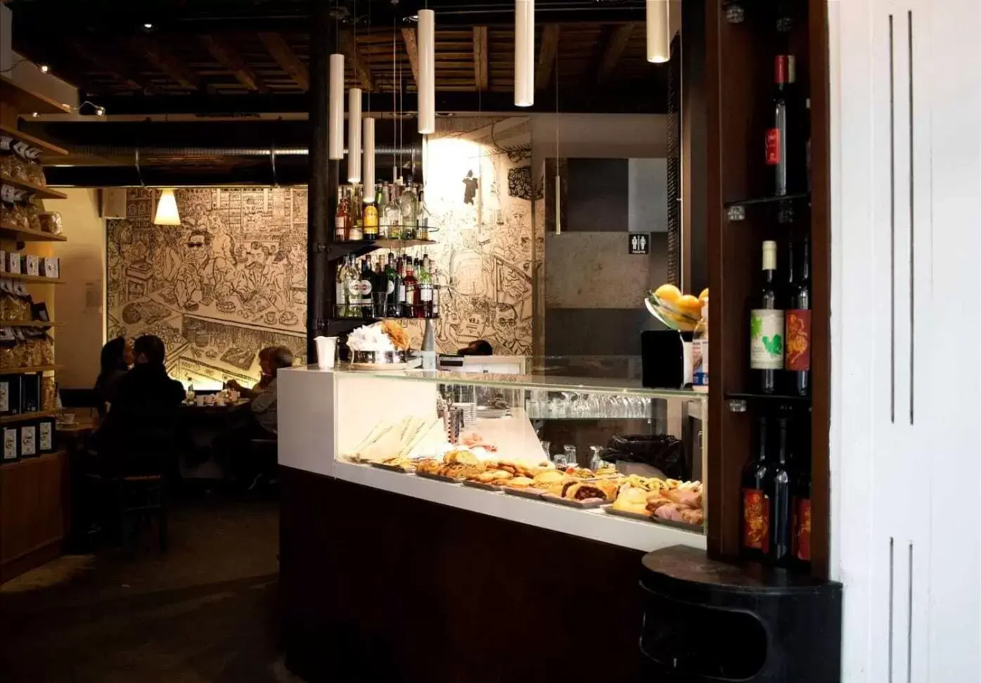 Lounge or bar in In Trastevere House