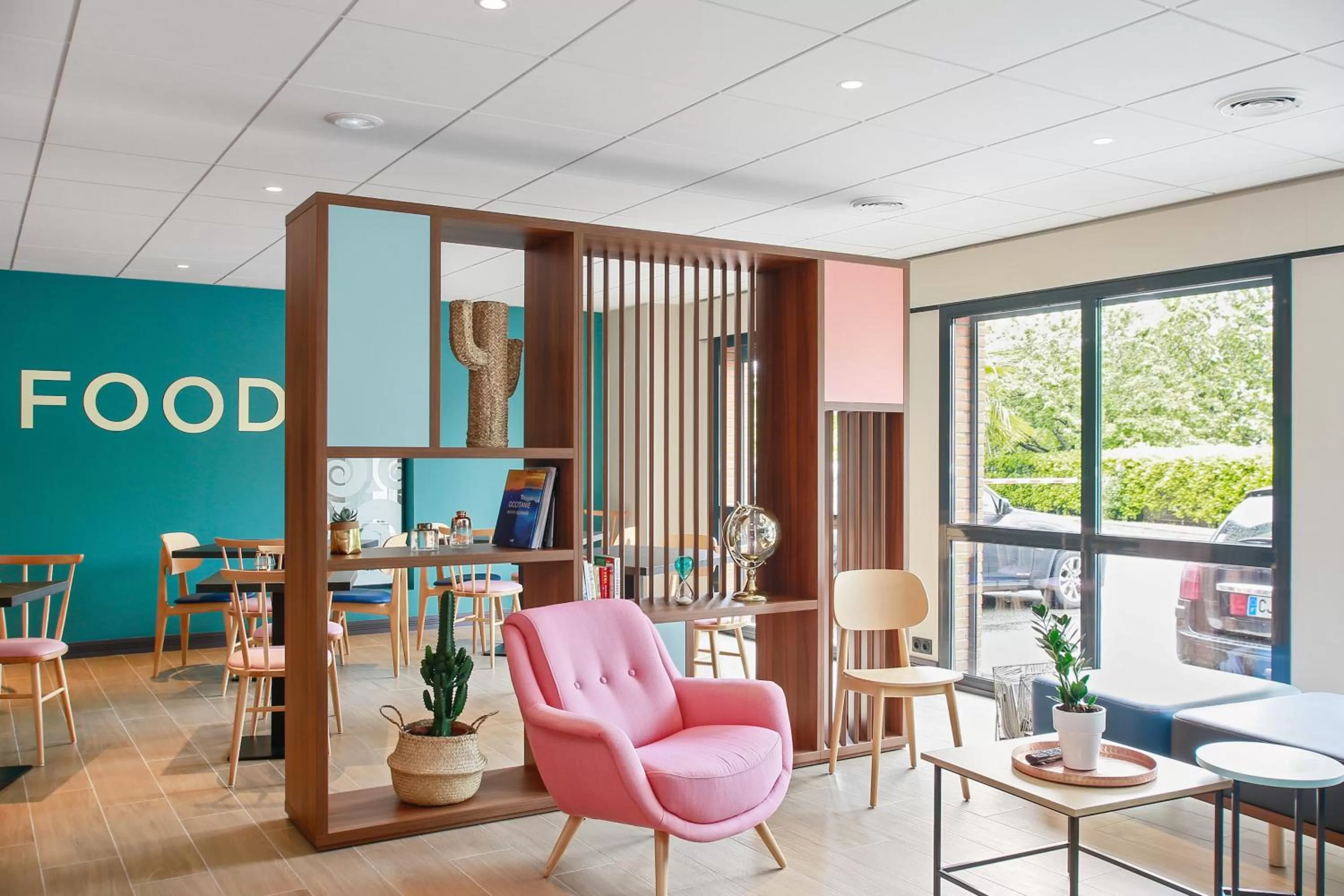 Living room in Clarion Aparthotel Toulouse Blagnac Airport