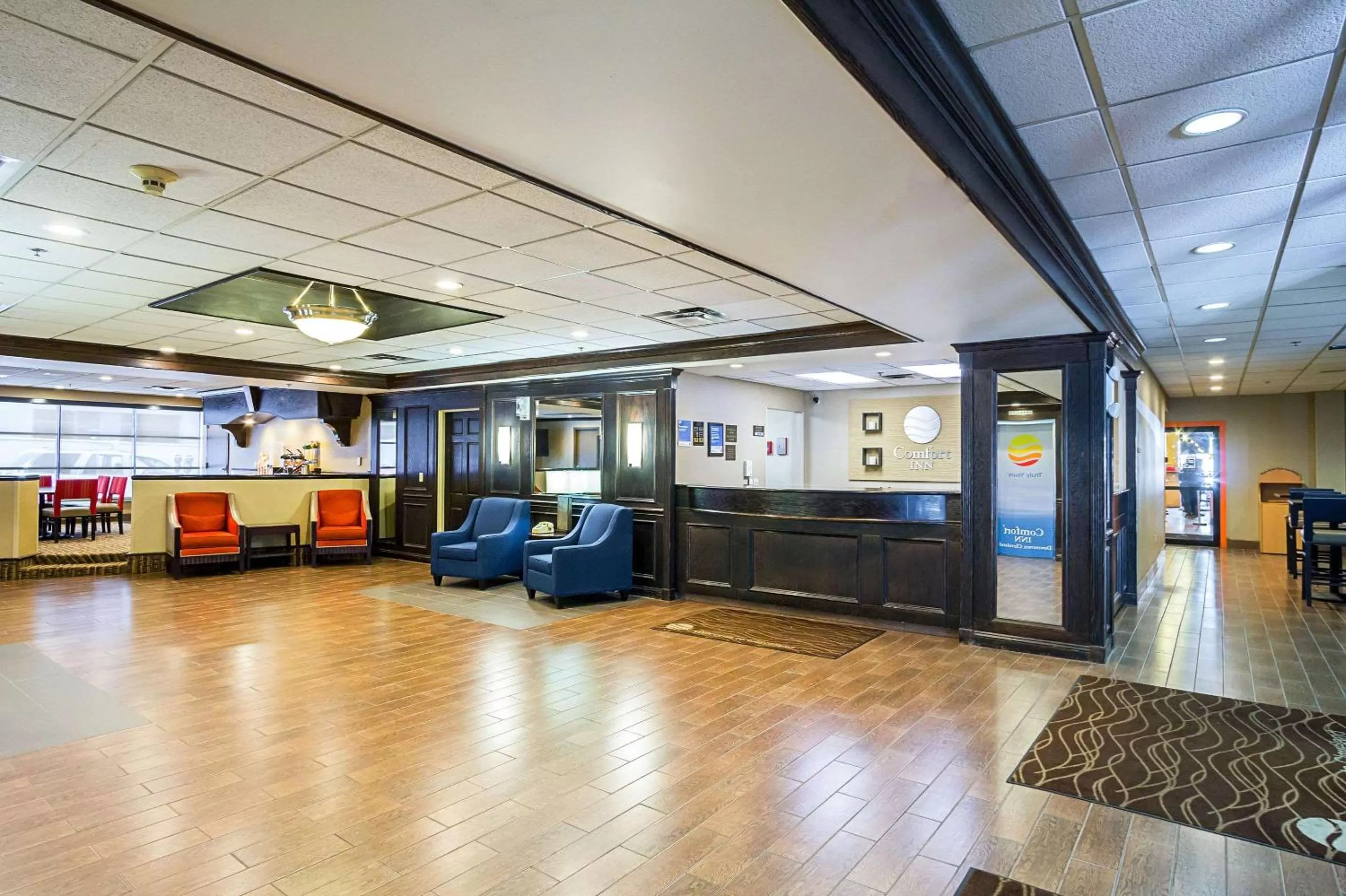 Lobby or reception in Comfort Inn Cleveland Downtown
