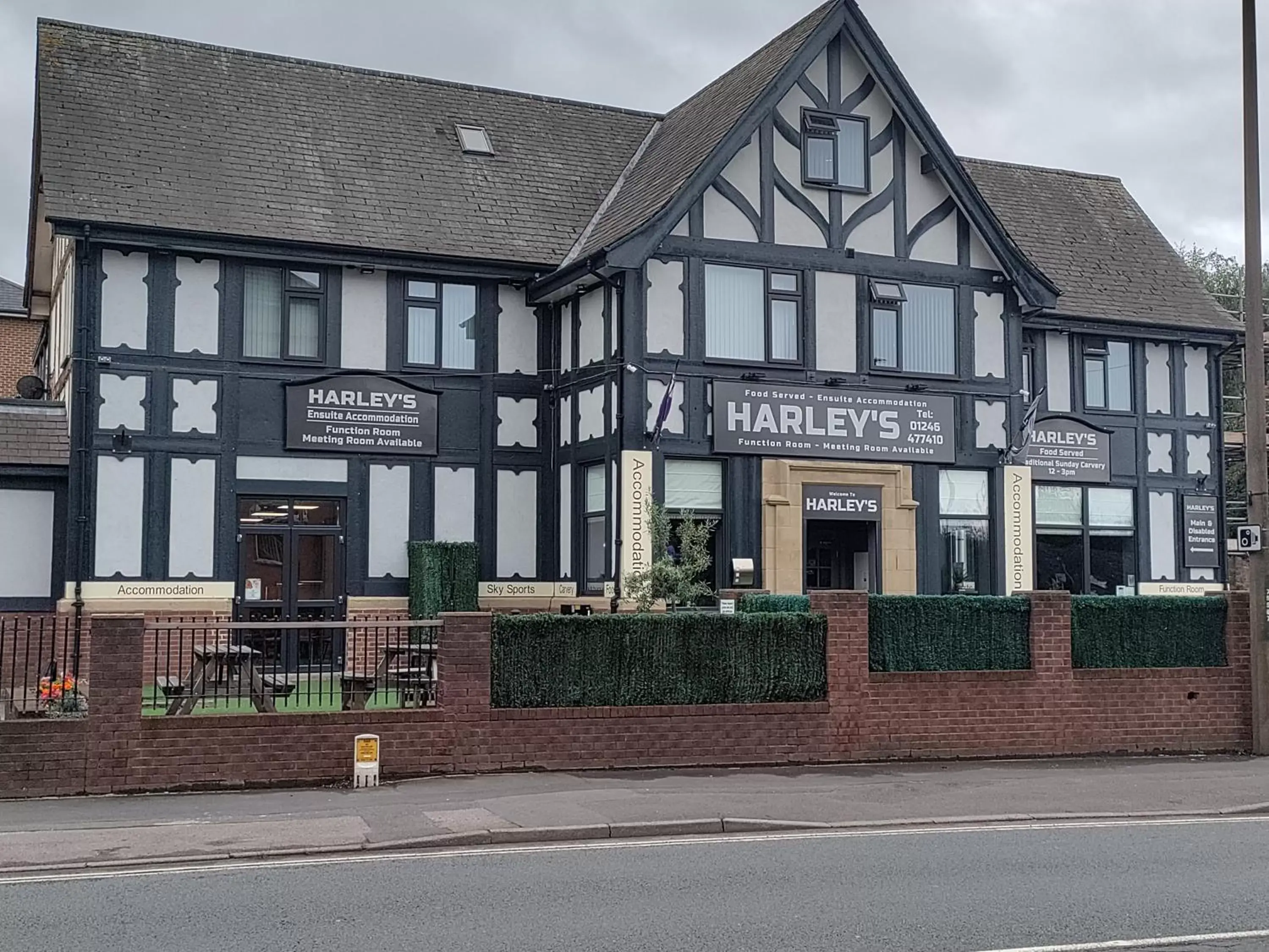 Property Building in Harleys Inn