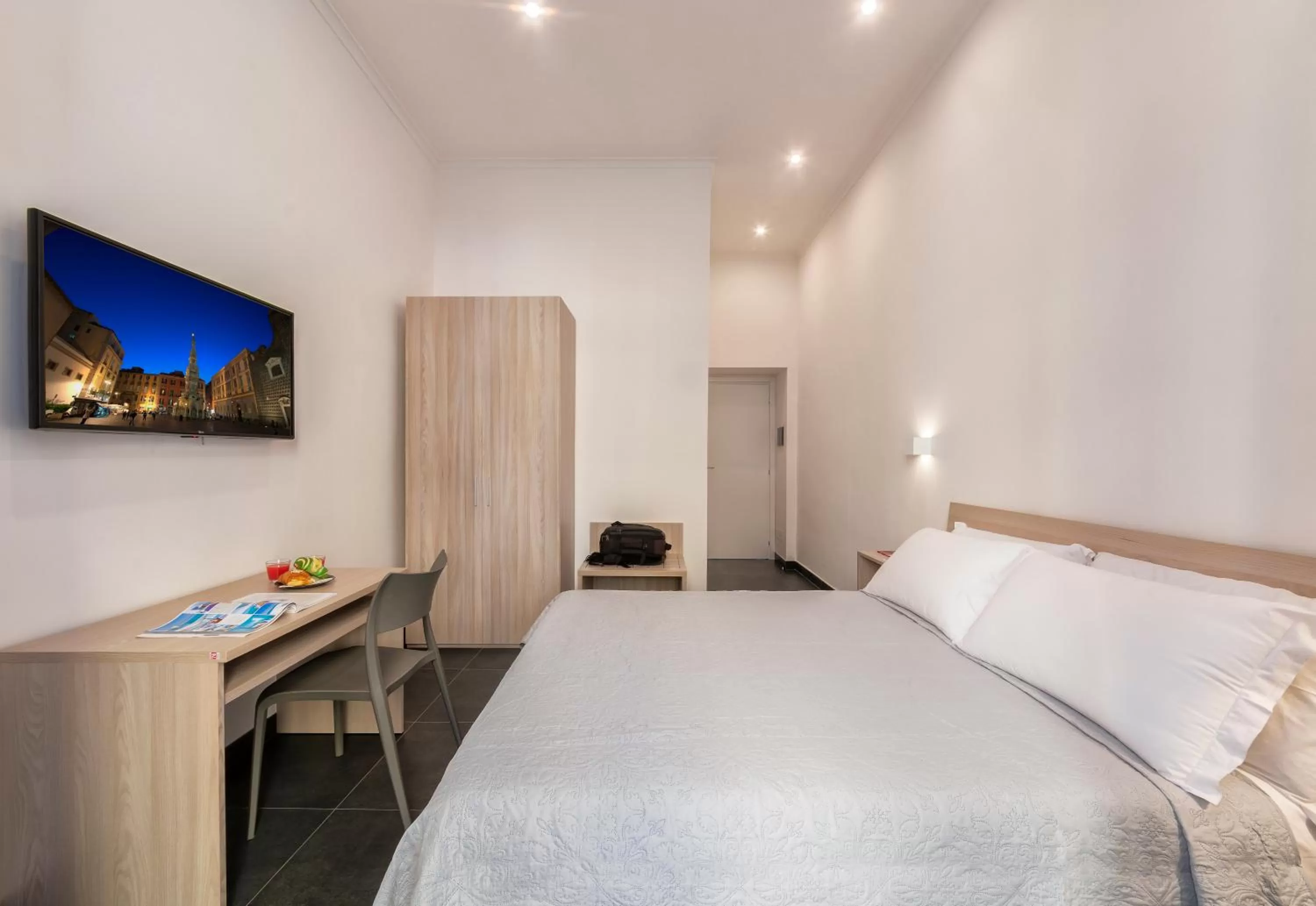 Bed in Neapolitan Breakfast