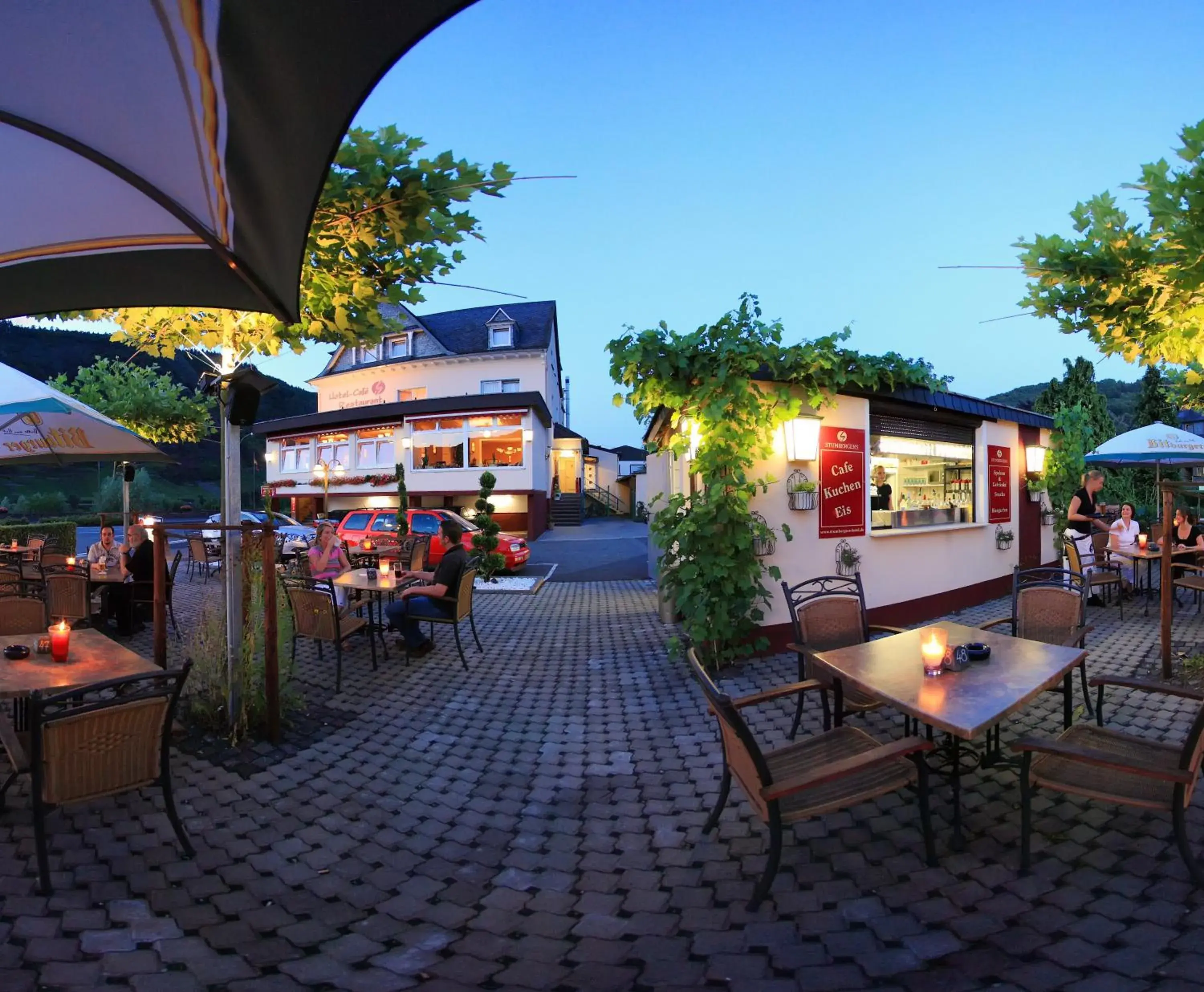 Balcony/Terrace, Restaurant/Places to Eat in Stumbergers Hotel