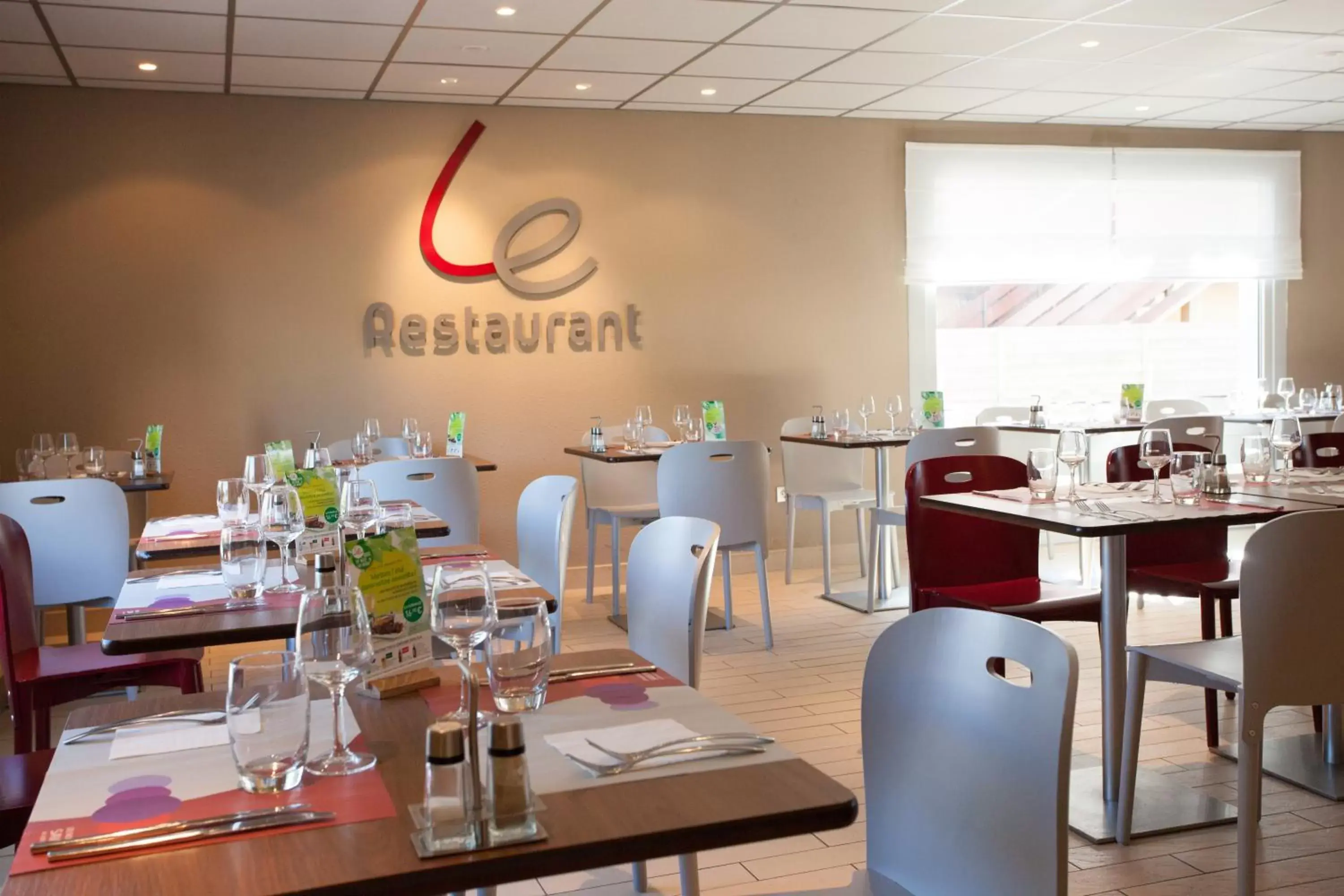 Restaurant/Places to Eat in Campanile L'Isle d'Abeau - Bourgoin Jallieu