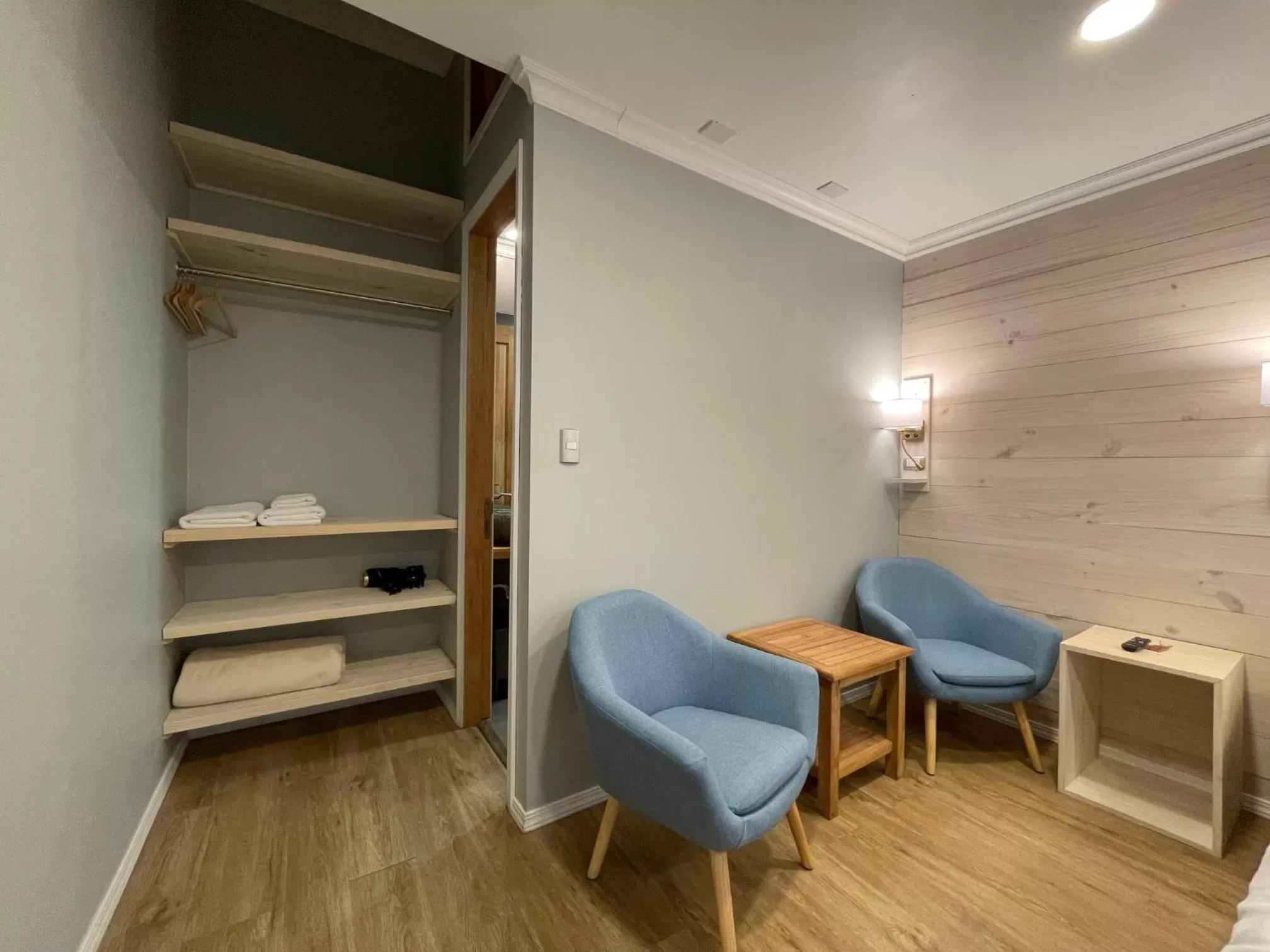 Seating Area in Hostal Boutique Puerta Roja